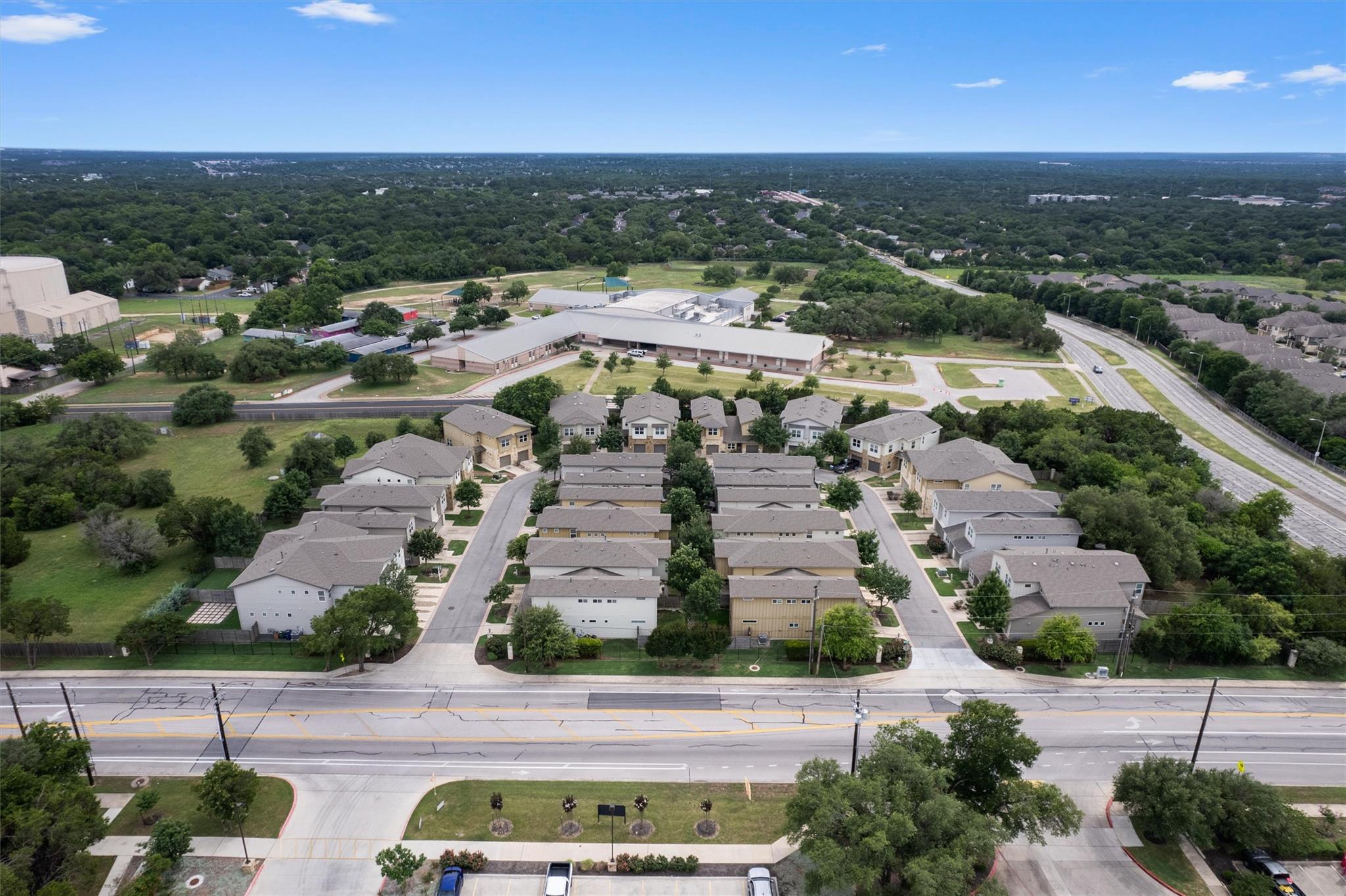 8940 Parker Ranch Cir # B, Austin, TX 78748