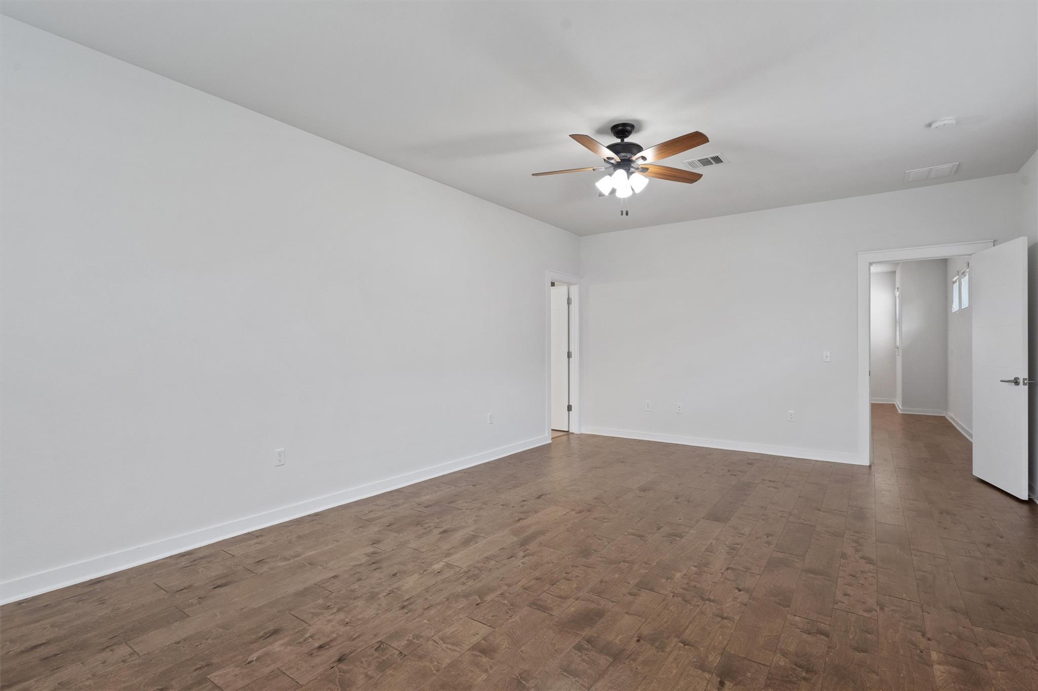 8940 Parker Ranch Cir # B, Austin, TX 78748