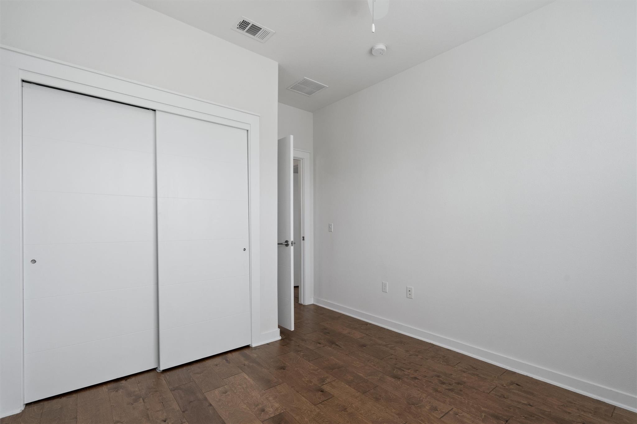 8940 Parker Ranch Cir # B, Austin, TX 78748