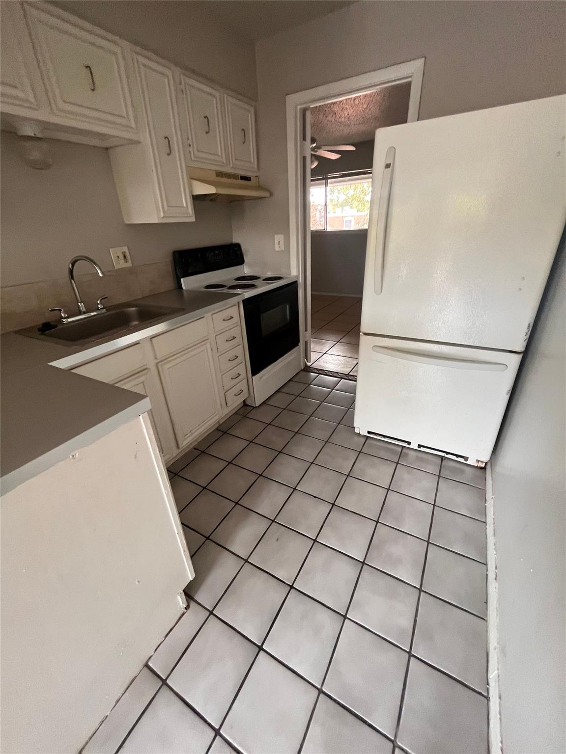 4303 Duval St # 302, Austin, TX 78751