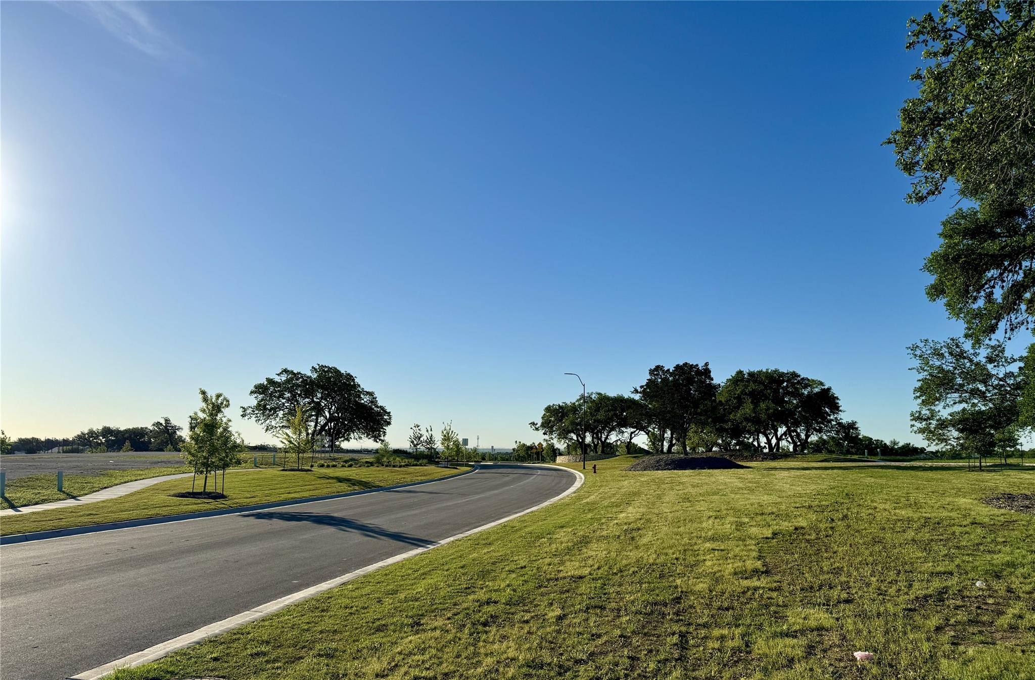 300 Treadwell Ln, Kyle, TX 78640