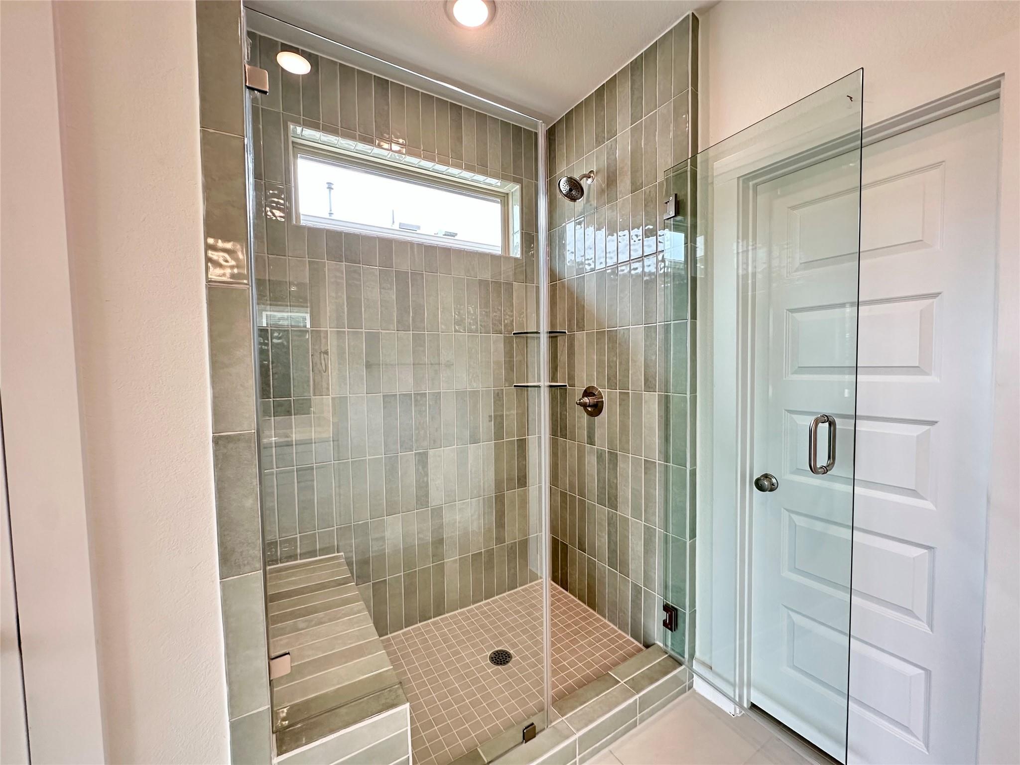300 Treadwell Ln, Kyle, TX 78640