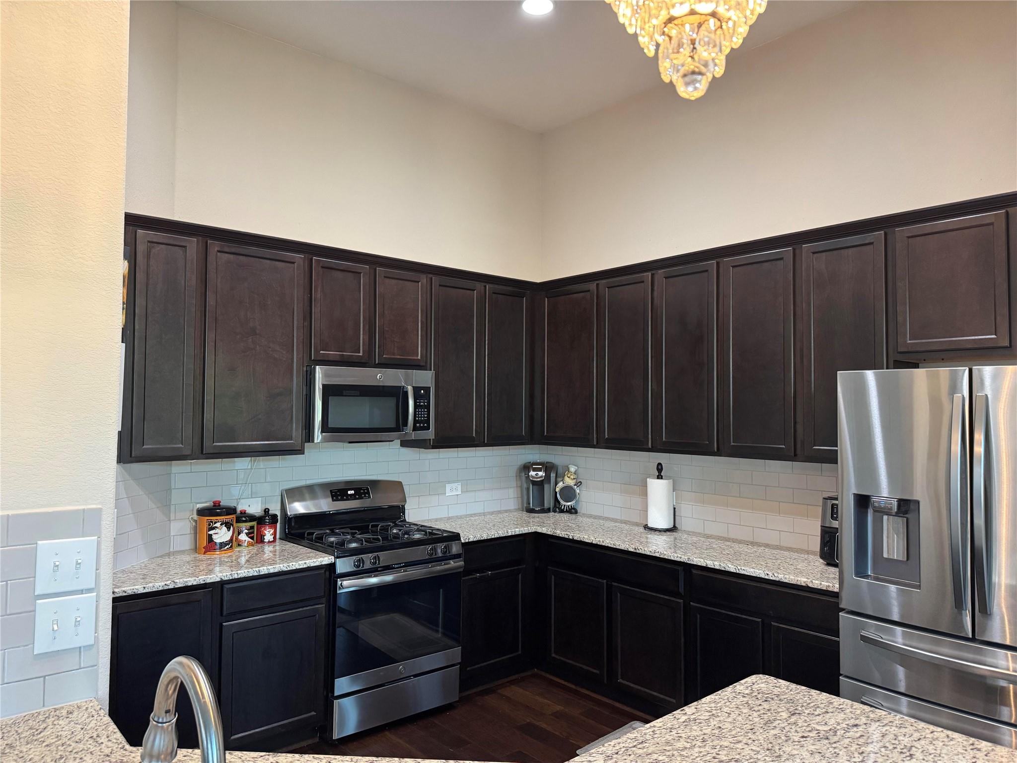 352 Vista Portola Loop, Liberty Hill, TX 78642