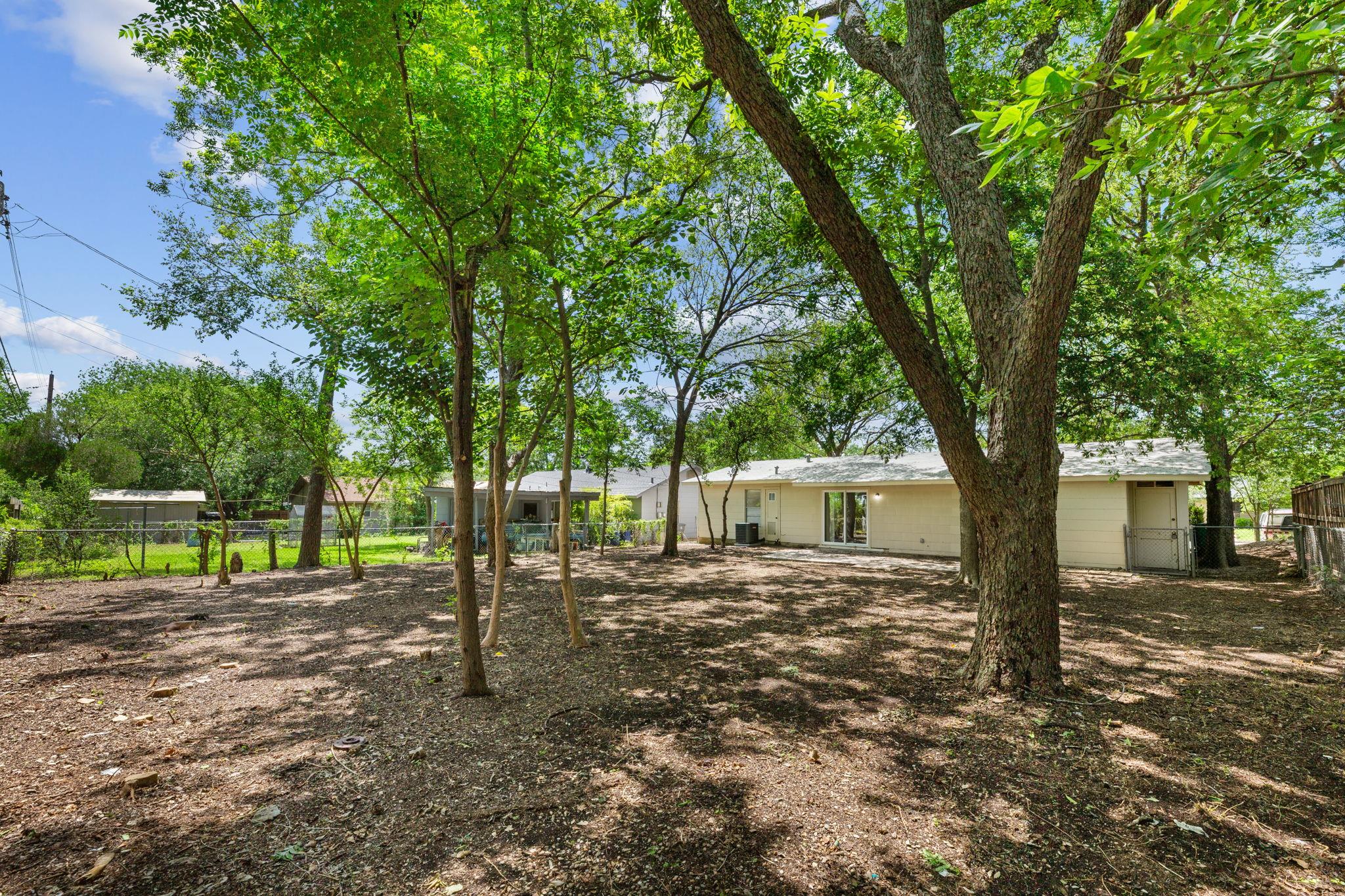 5302 Robinsdale Ln, Austin, TX 78723