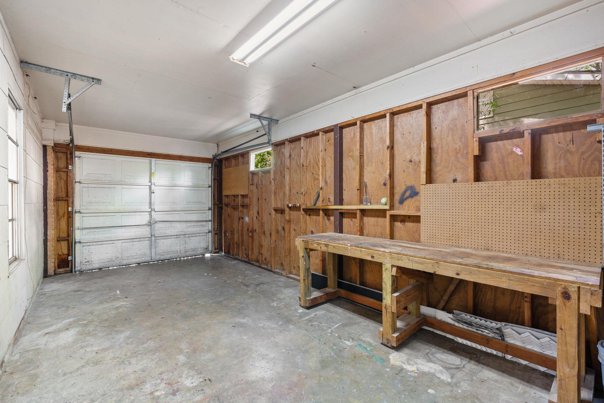 5302 Robinsdale Ln, Austin, TX 78723