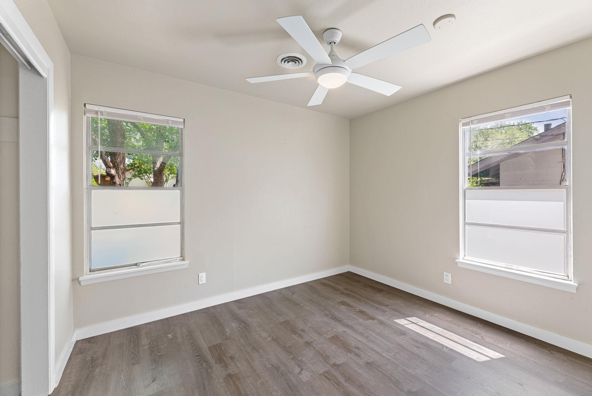 5302 Robinsdale Ln, Austin, TX 78723