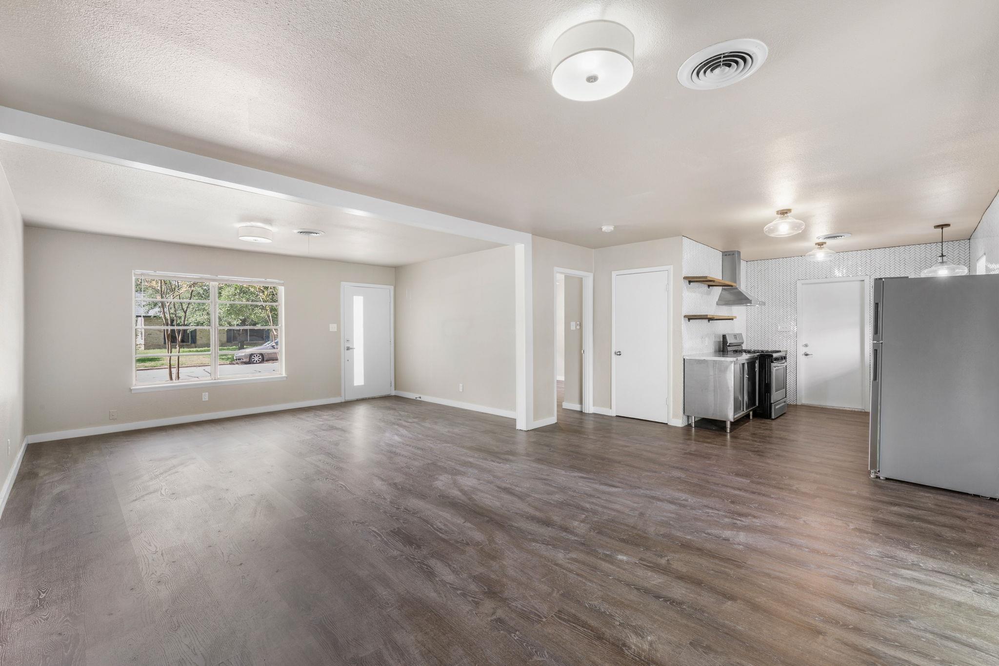 5302 Robinsdale Ln, Austin, TX 78723