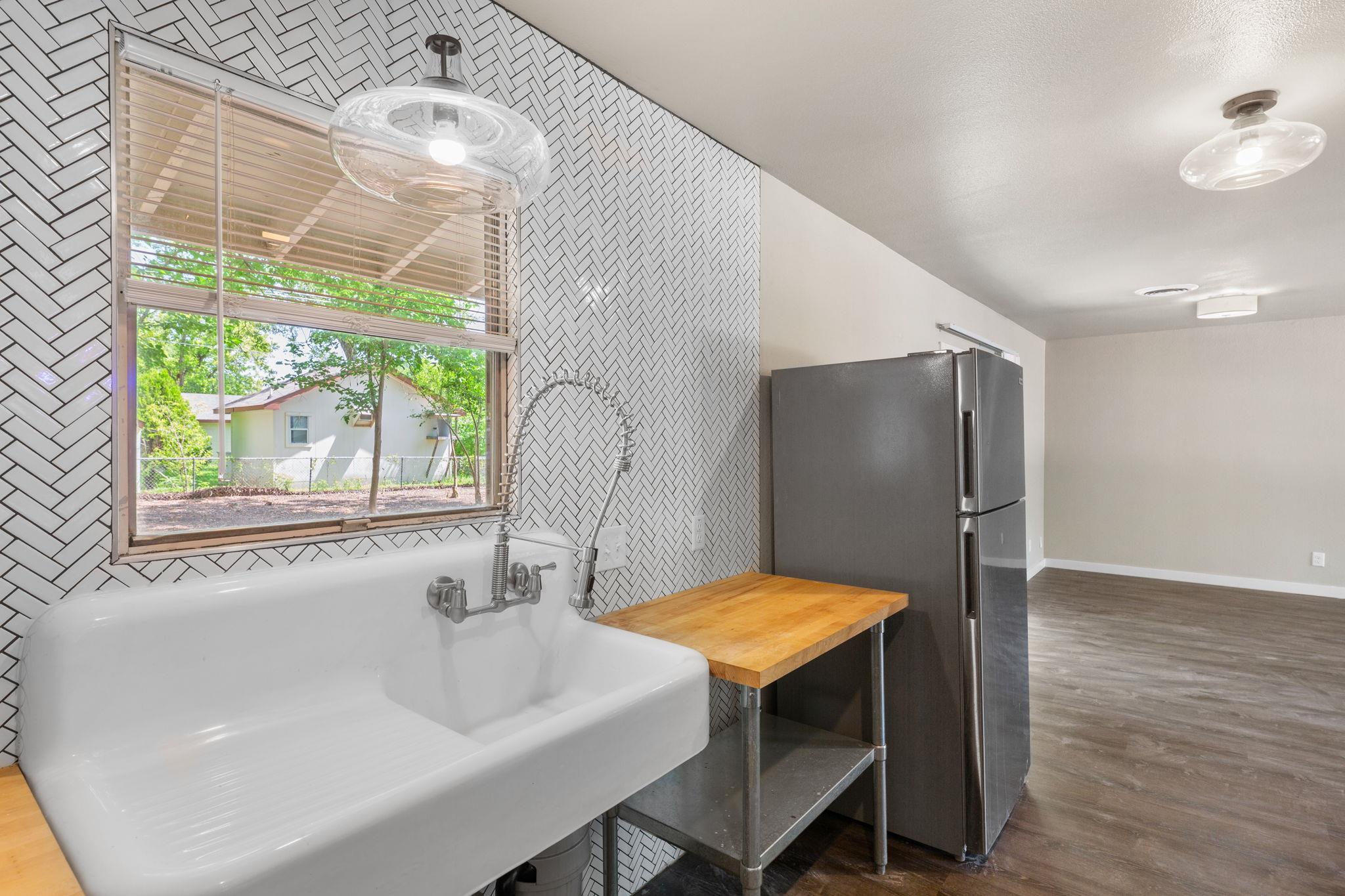 5302 Robinsdale Ln, Austin, TX 78723