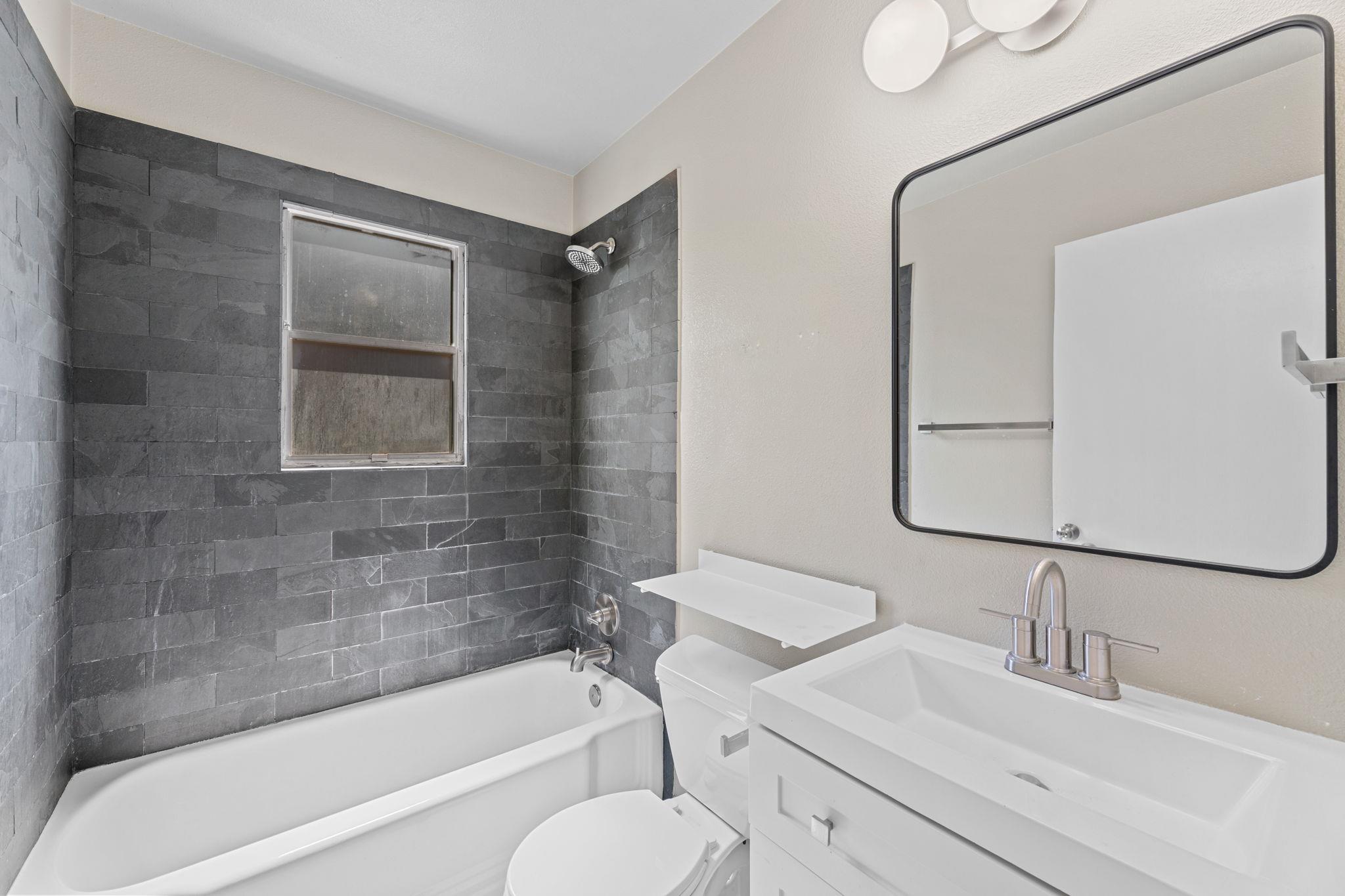 5302 Robinsdale Ln, Austin, TX 78723