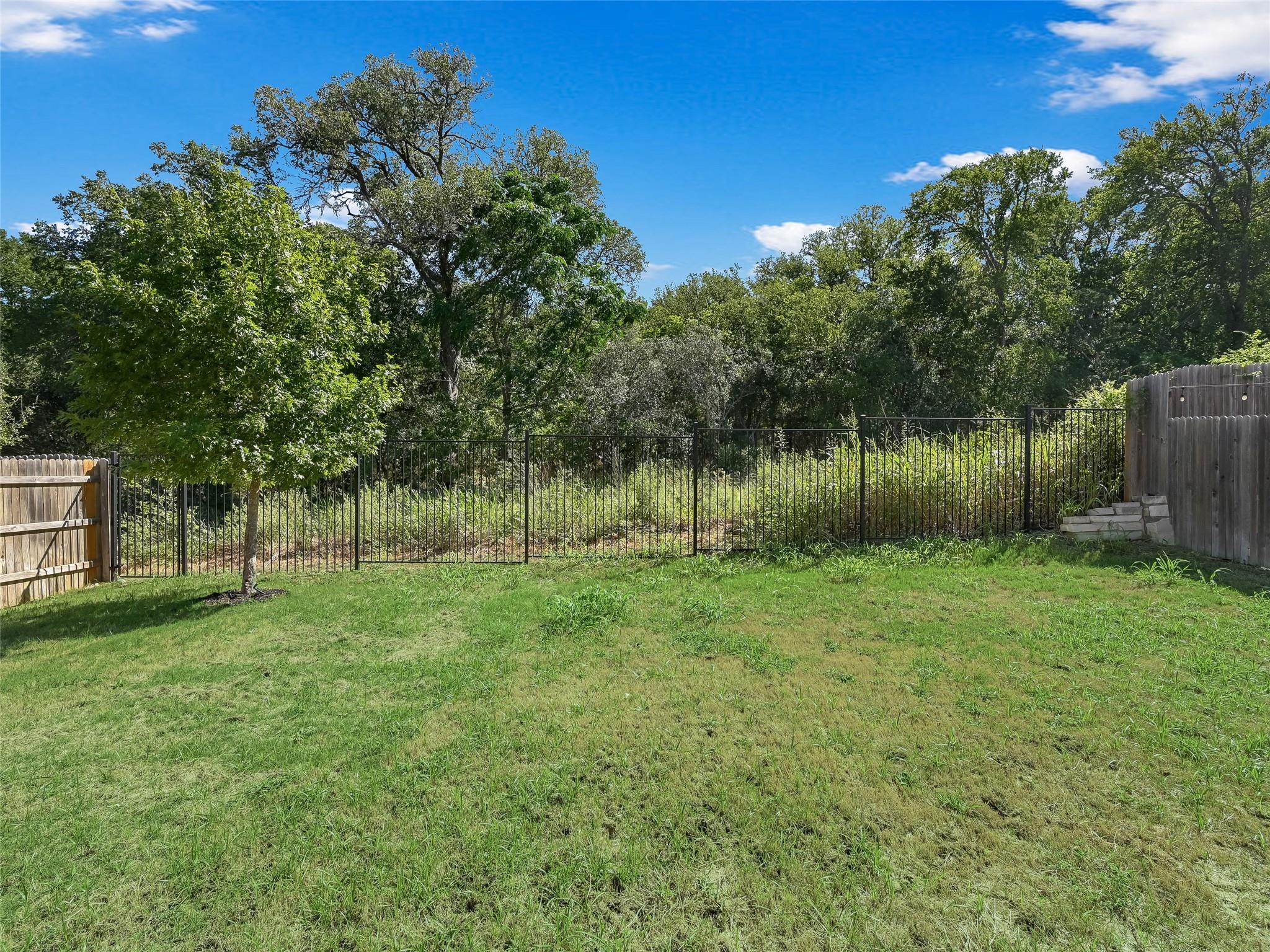 7400 Branrust Dr, Austin, TX 78744
