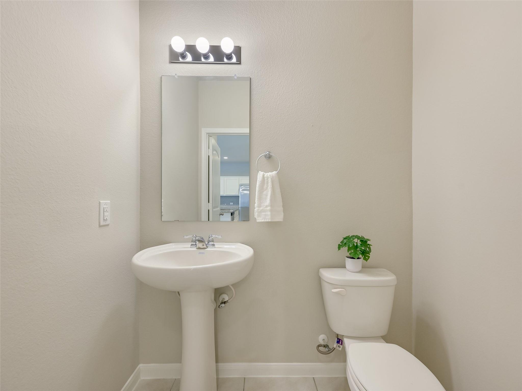 7400 Branrust Dr, Austin, TX 78744