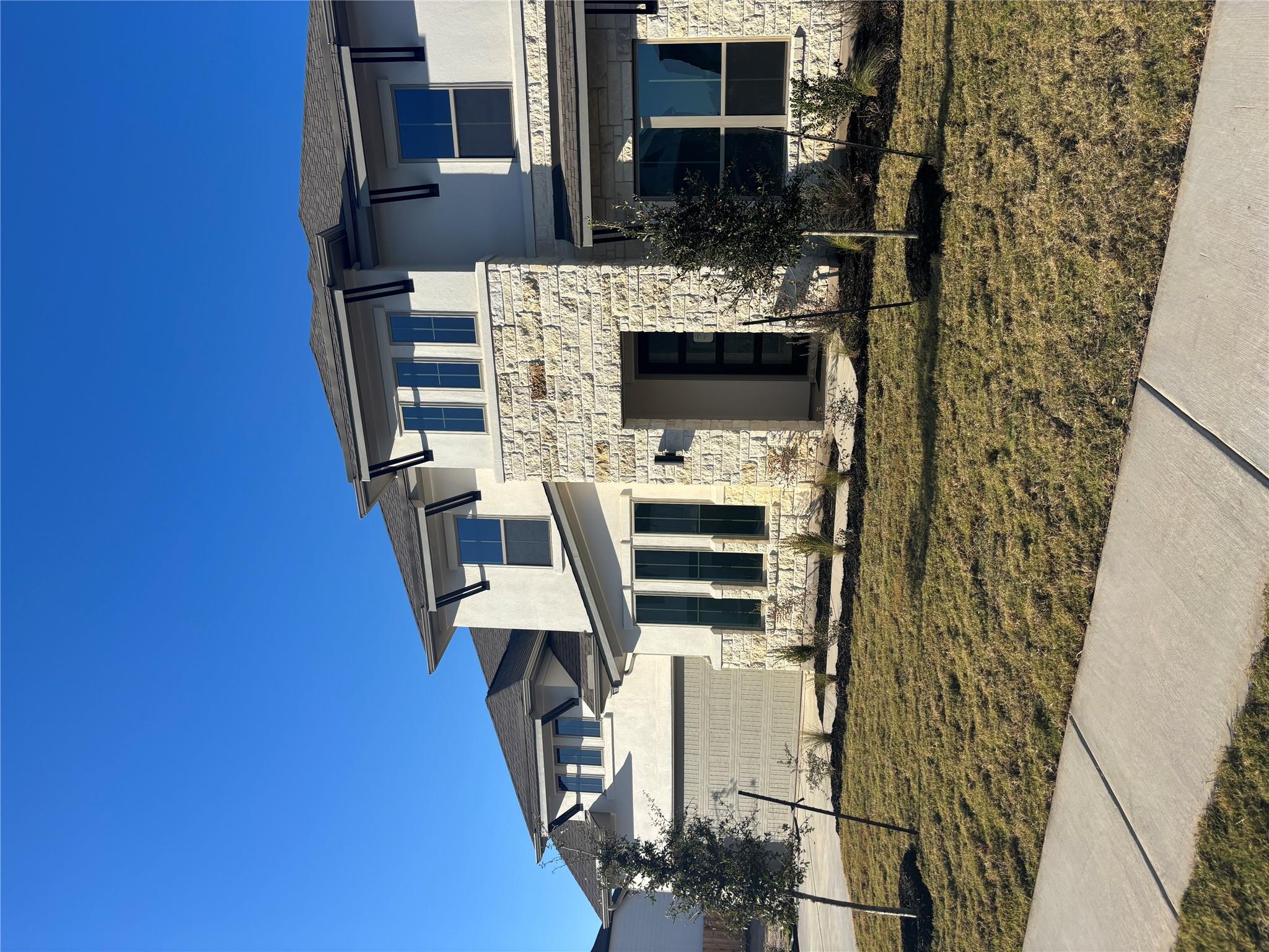 526 Tonada Cv, Liberty Hill, TX 78642