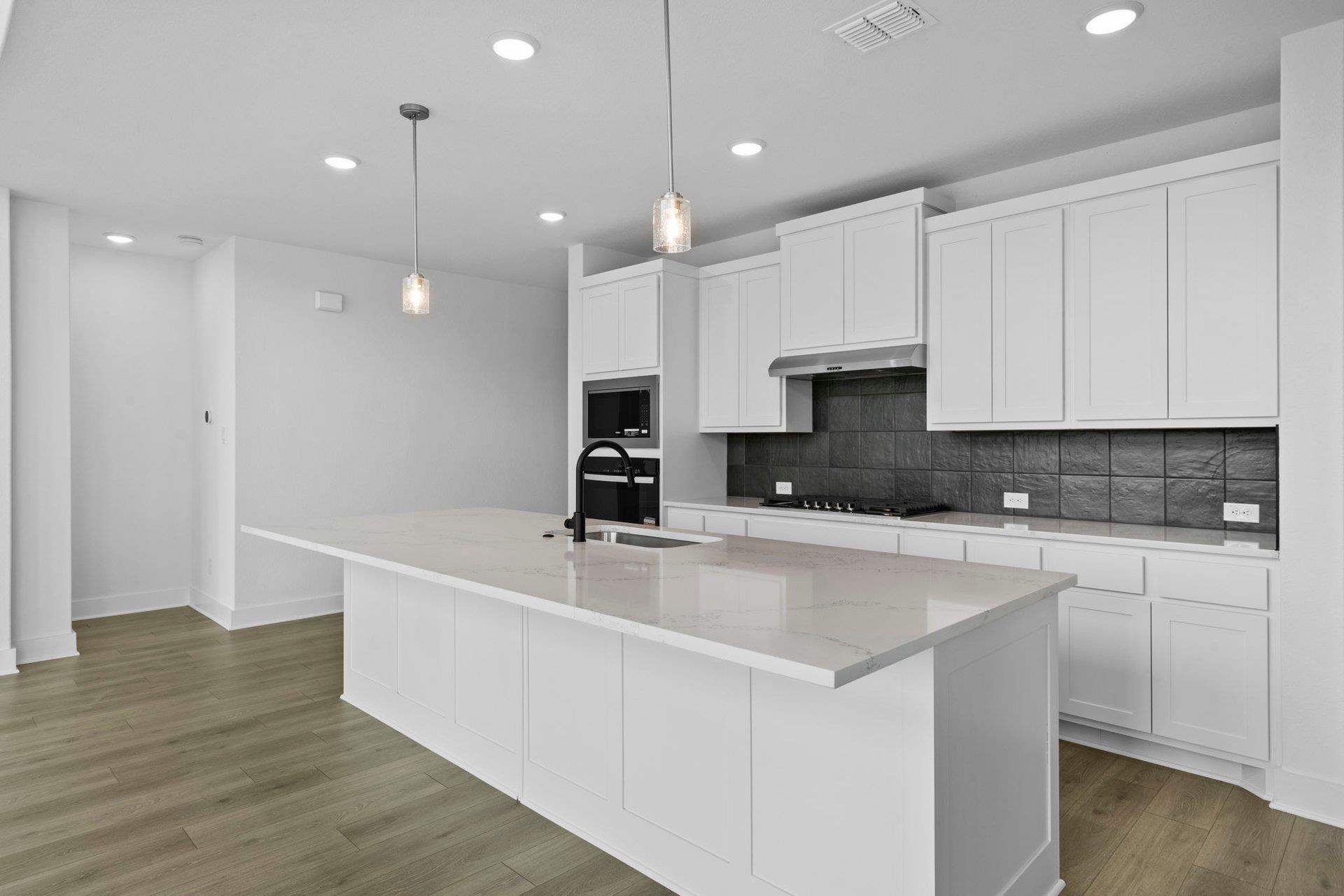 526 Tonada Cv, Liberty Hill, TX 78642