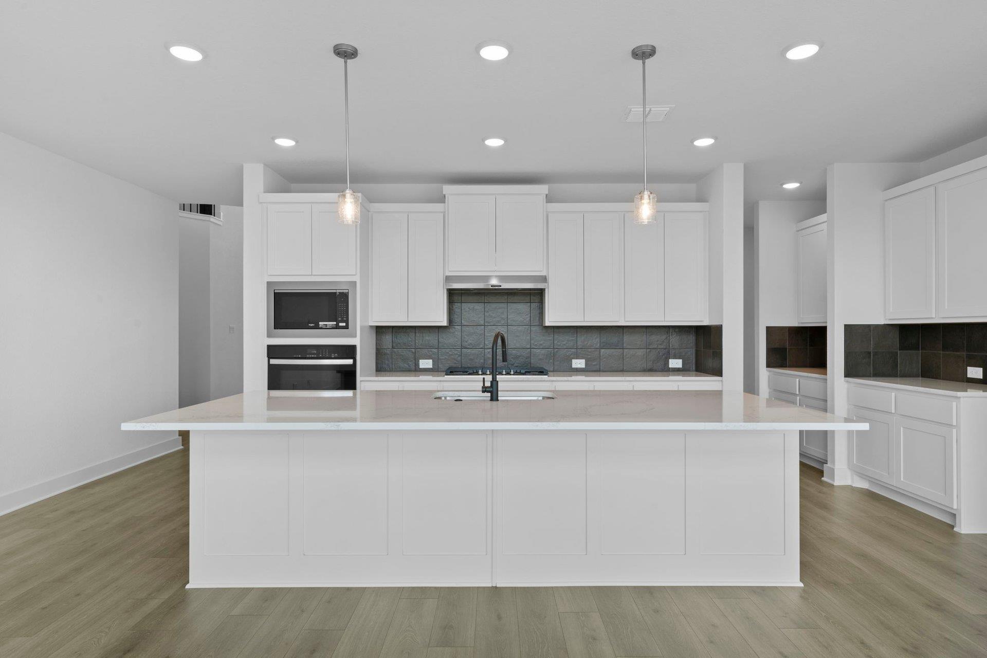 526 Tonada Cv, Liberty Hill, TX 78642