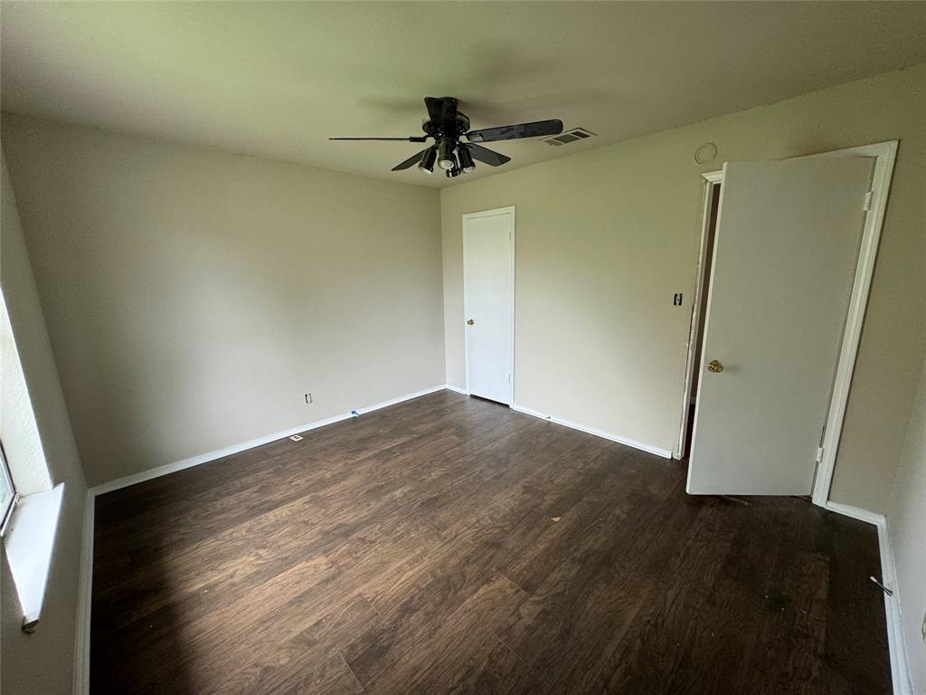 851 Aspen Ln, Cottonwood Shores, TX 78657