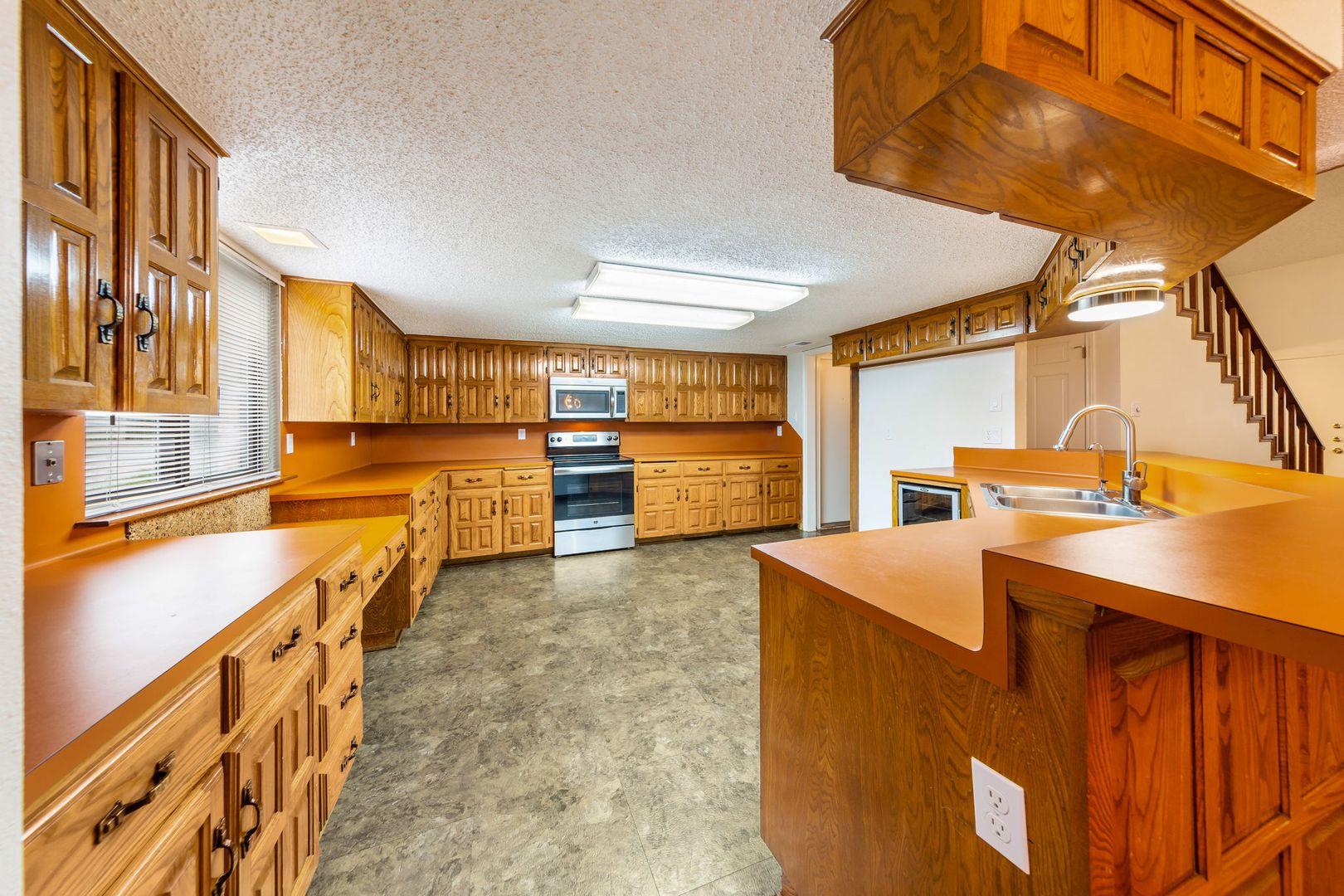 8501 Fathom Cir # A, Austin, TX 78750