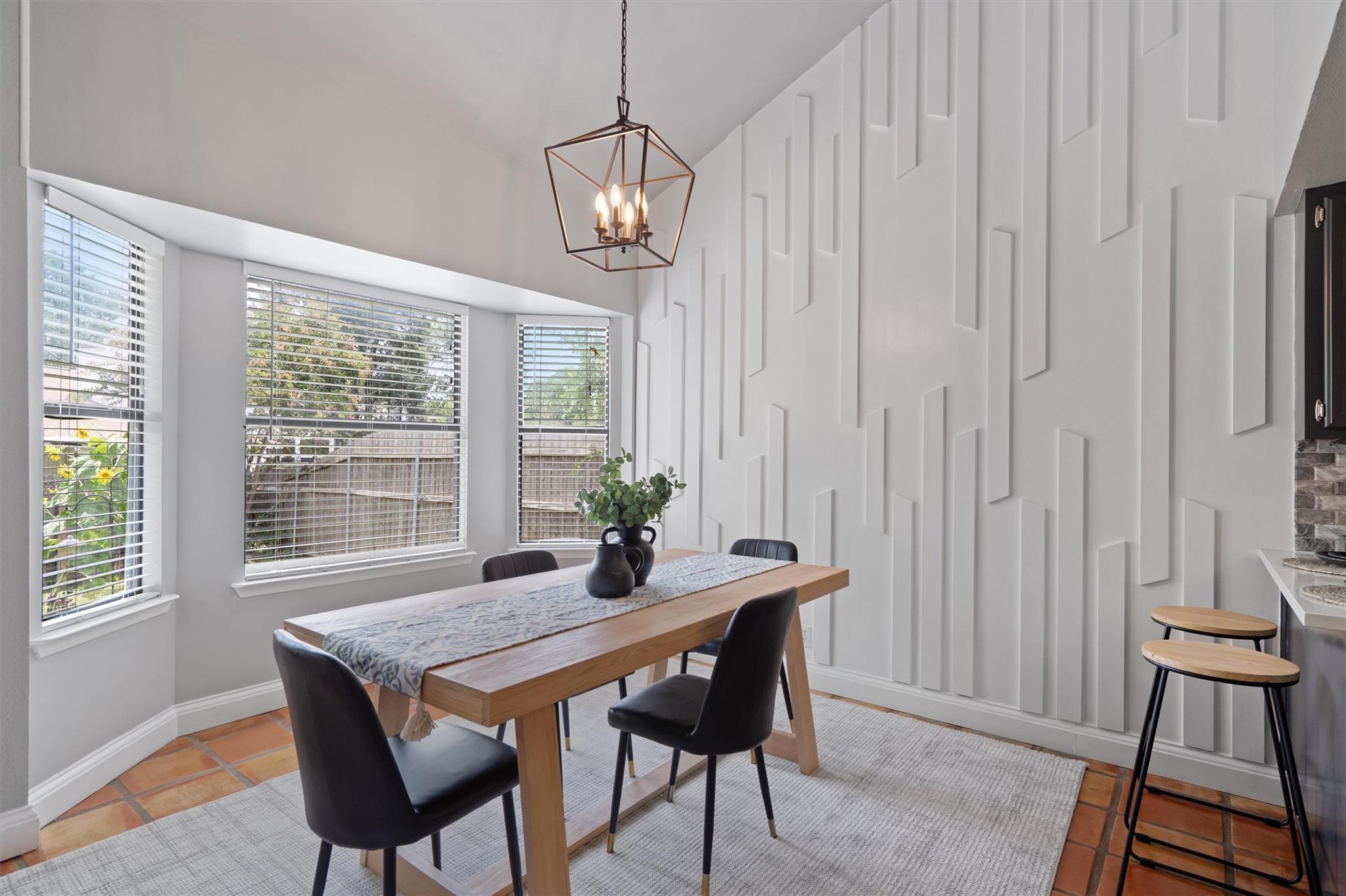 1707 Creek Bend Cir, Round Rock, TX 78681