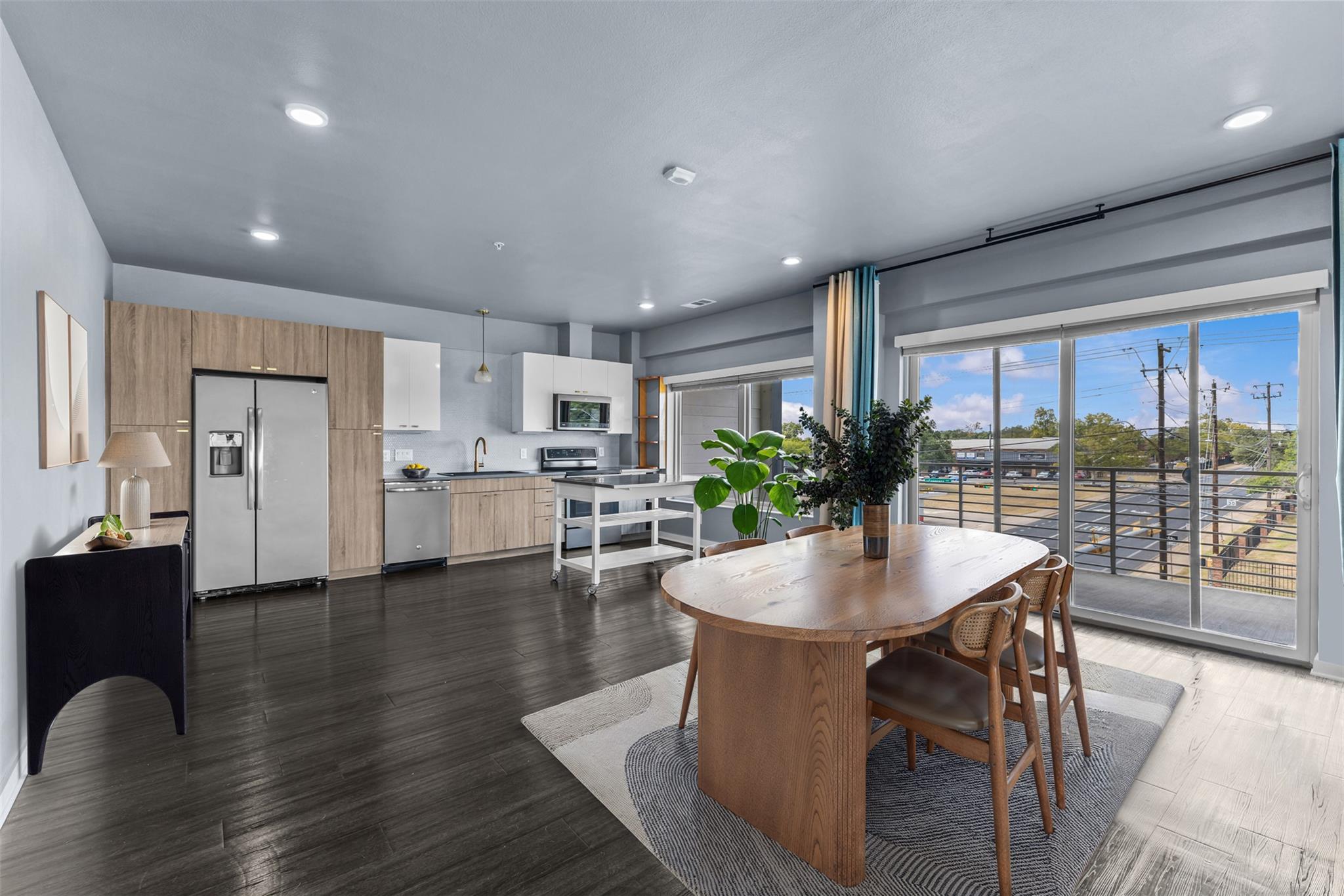 4361 S Congress Ave # 301, Austin, TX 78745