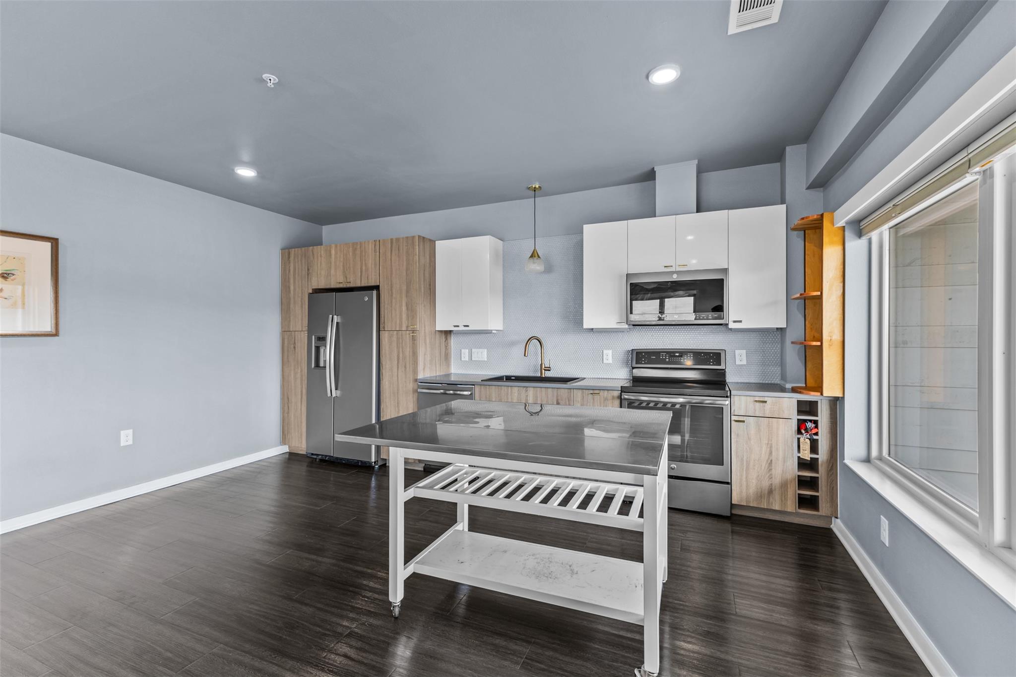 4361 S Congress Ave # 301, Austin, TX 78745