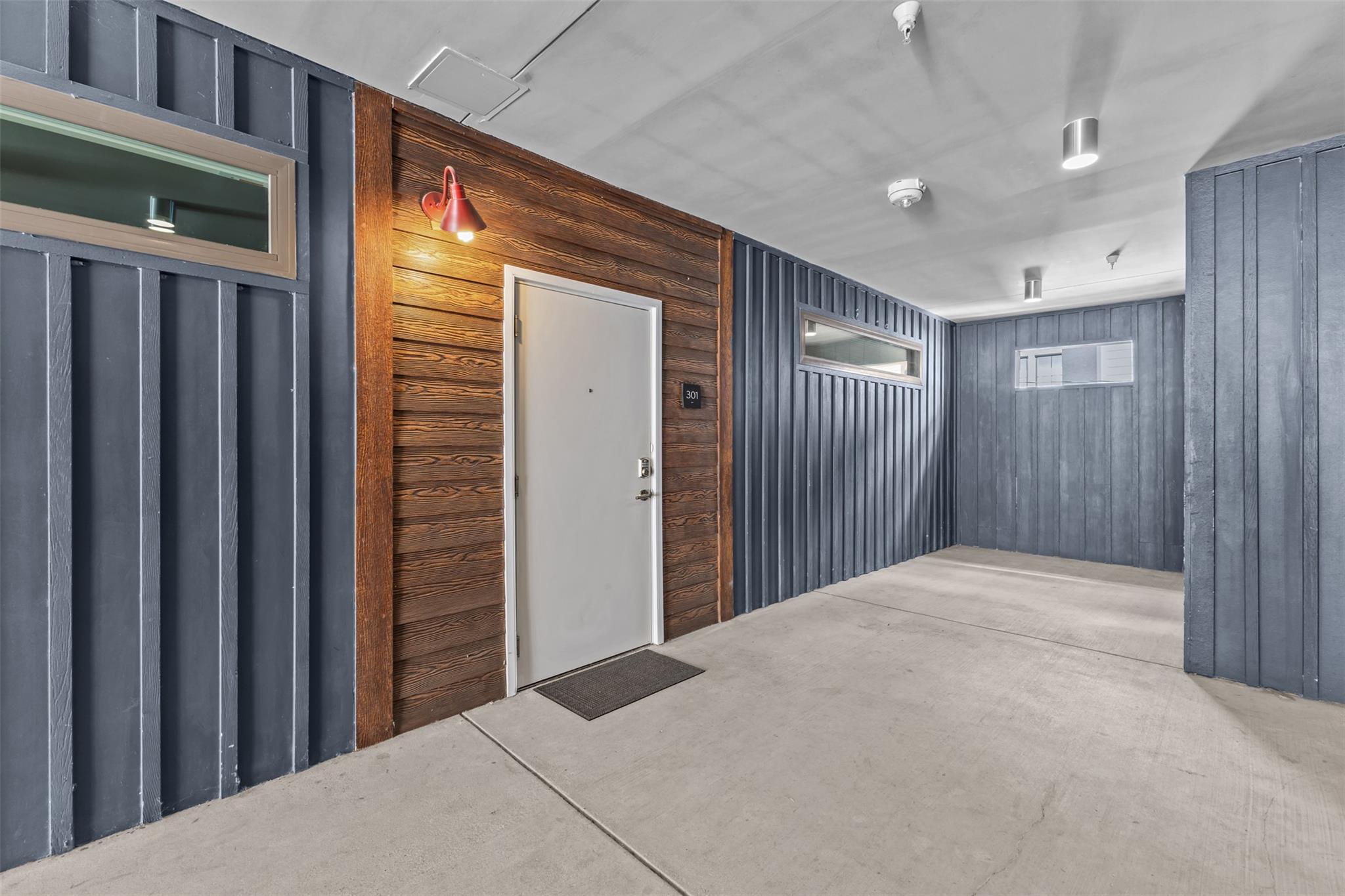 4361 S Congress Ave # 301, Austin, TX 78745