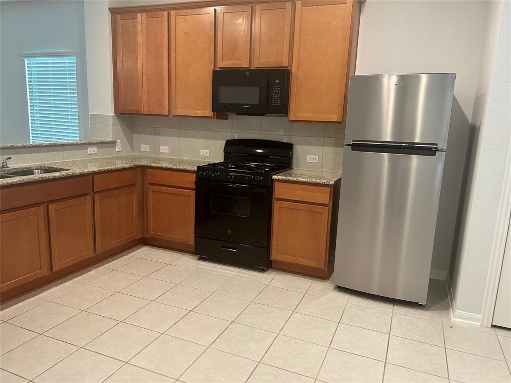 1120 Whipple Tree Trl, Georgetown, TX 78626