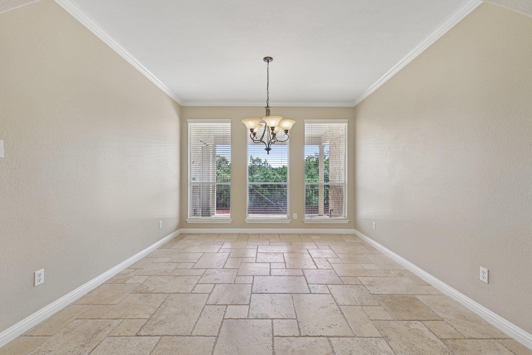 11421 Dona Villa Dr, Austin, TX 78726