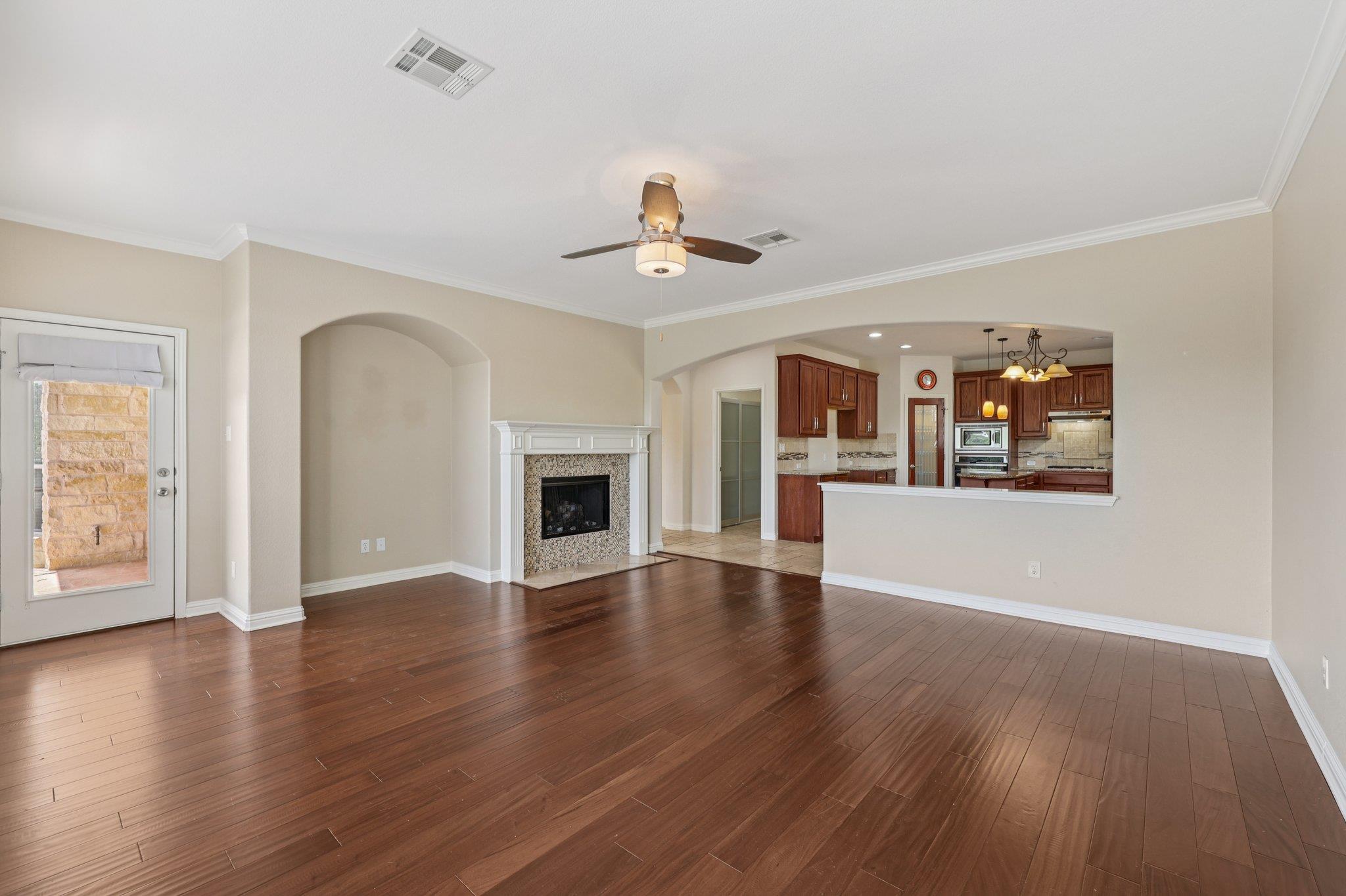 11421 Dona Villa Dr, Austin, TX 78726