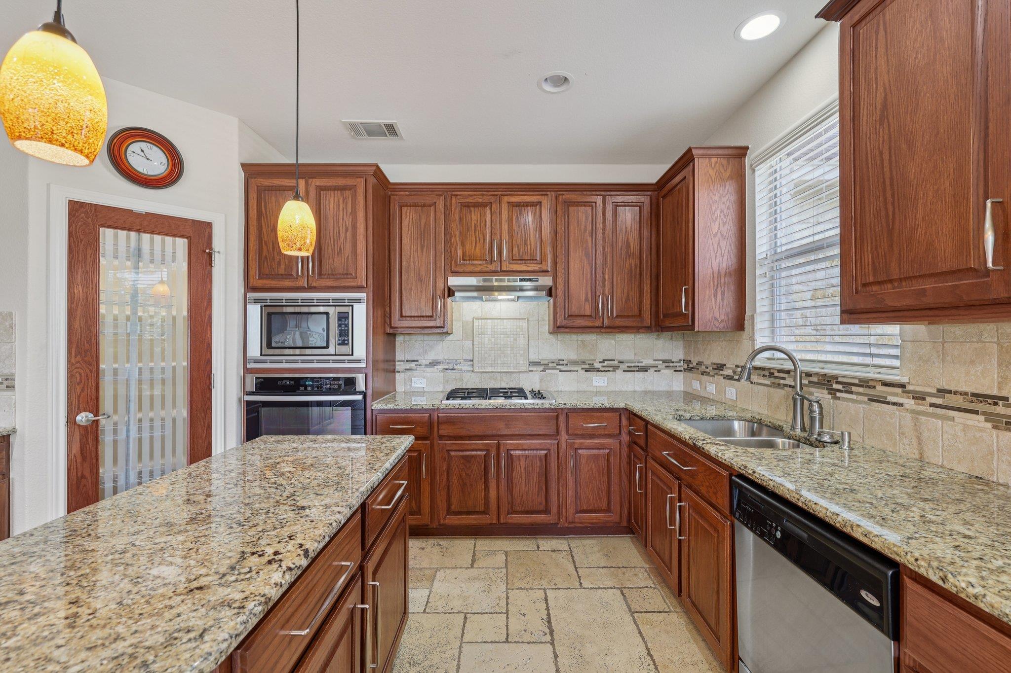 11421 Dona Villa Dr, Austin, TX 78726