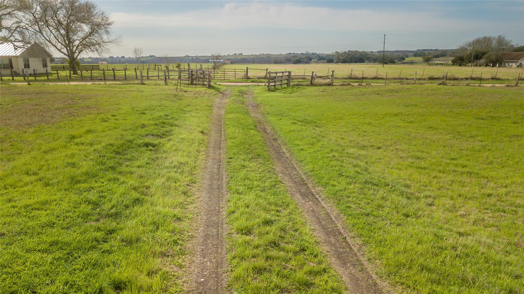 Tract 6 County Road 359A, Shiner, TX 77984