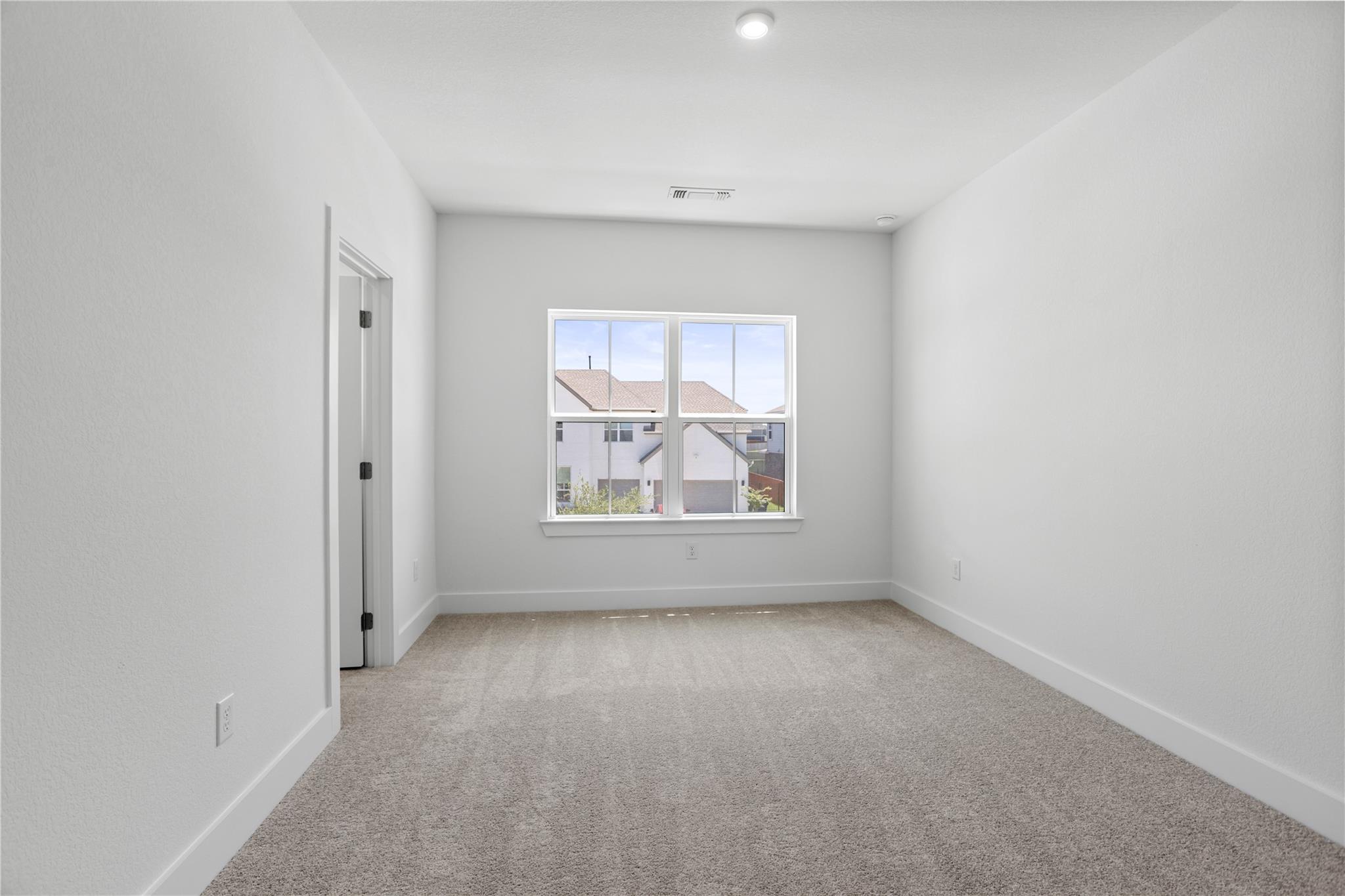 104 Chantilly Way, Liberty Hill, TX 78642