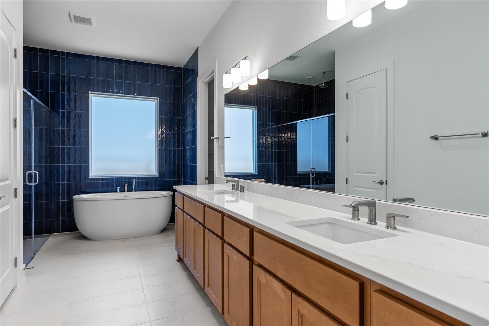 104 Chantilly Way, Liberty Hill, TX 78642