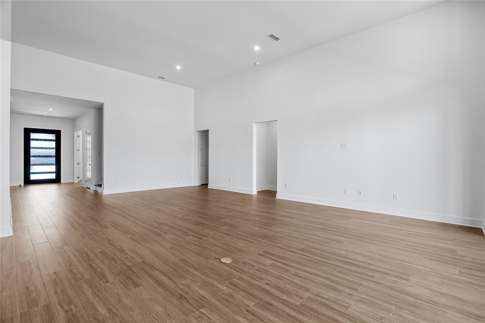 104 Chantilly Way, Liberty Hill, TX 78642