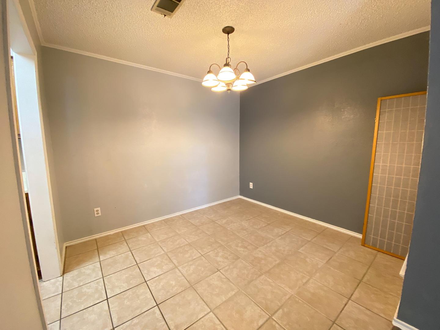 1202 Thorpe Ln # 205, San Marcos, TX 78666