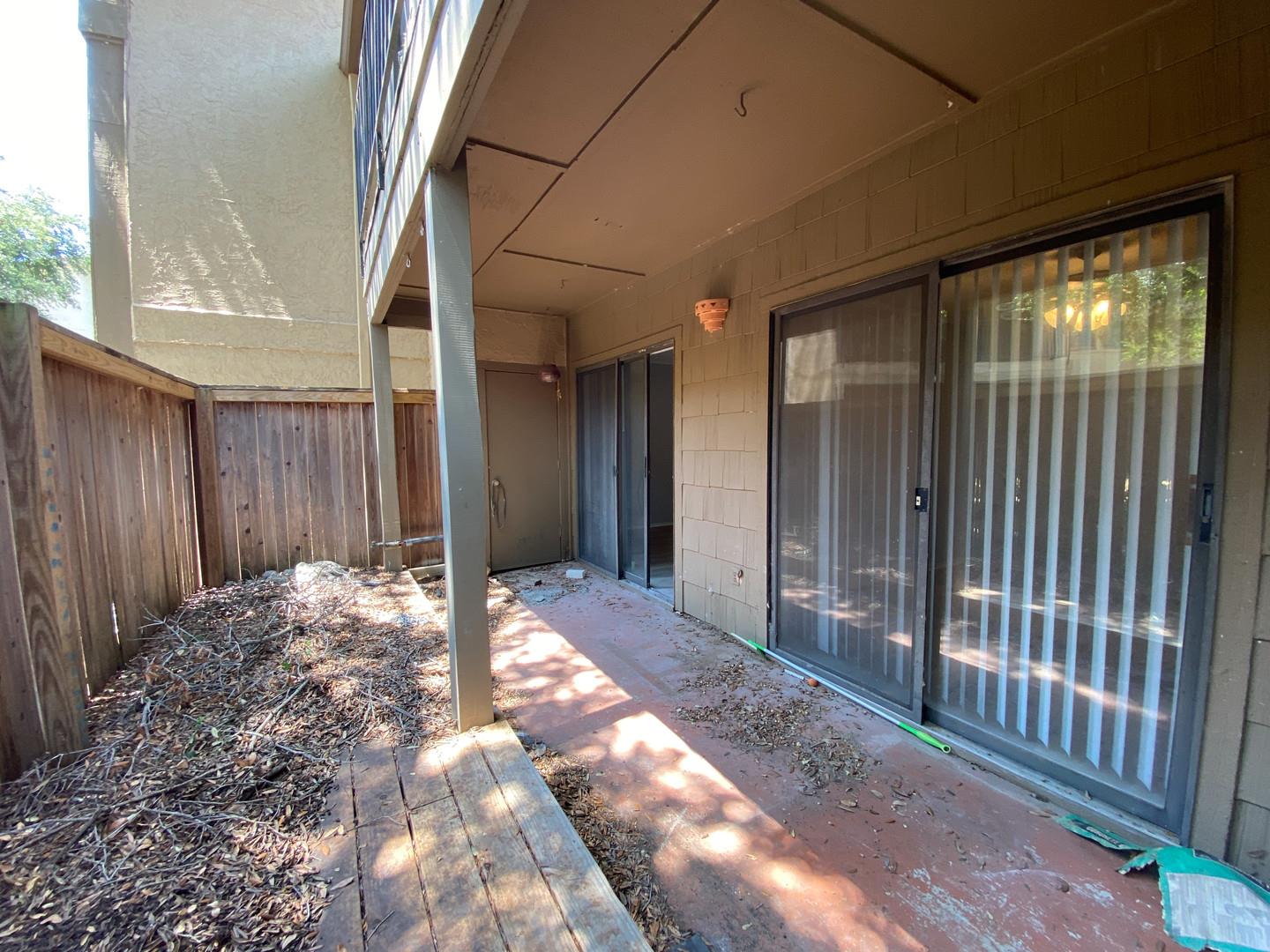 1202 Thorpe Ln # 205, San Marcos, TX 78666