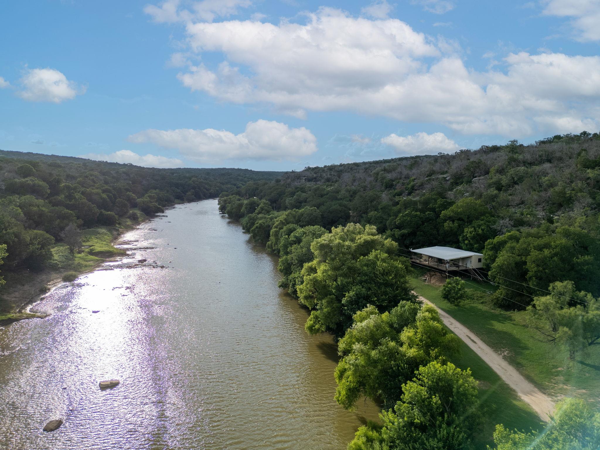 1595 Skyridge Rd, Lampasas, TX 76550