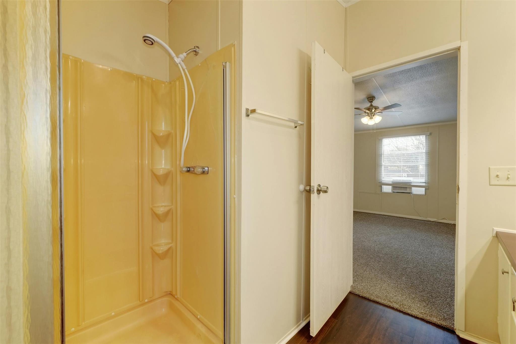 1190 Ridge Dr, Austin, TX 78721