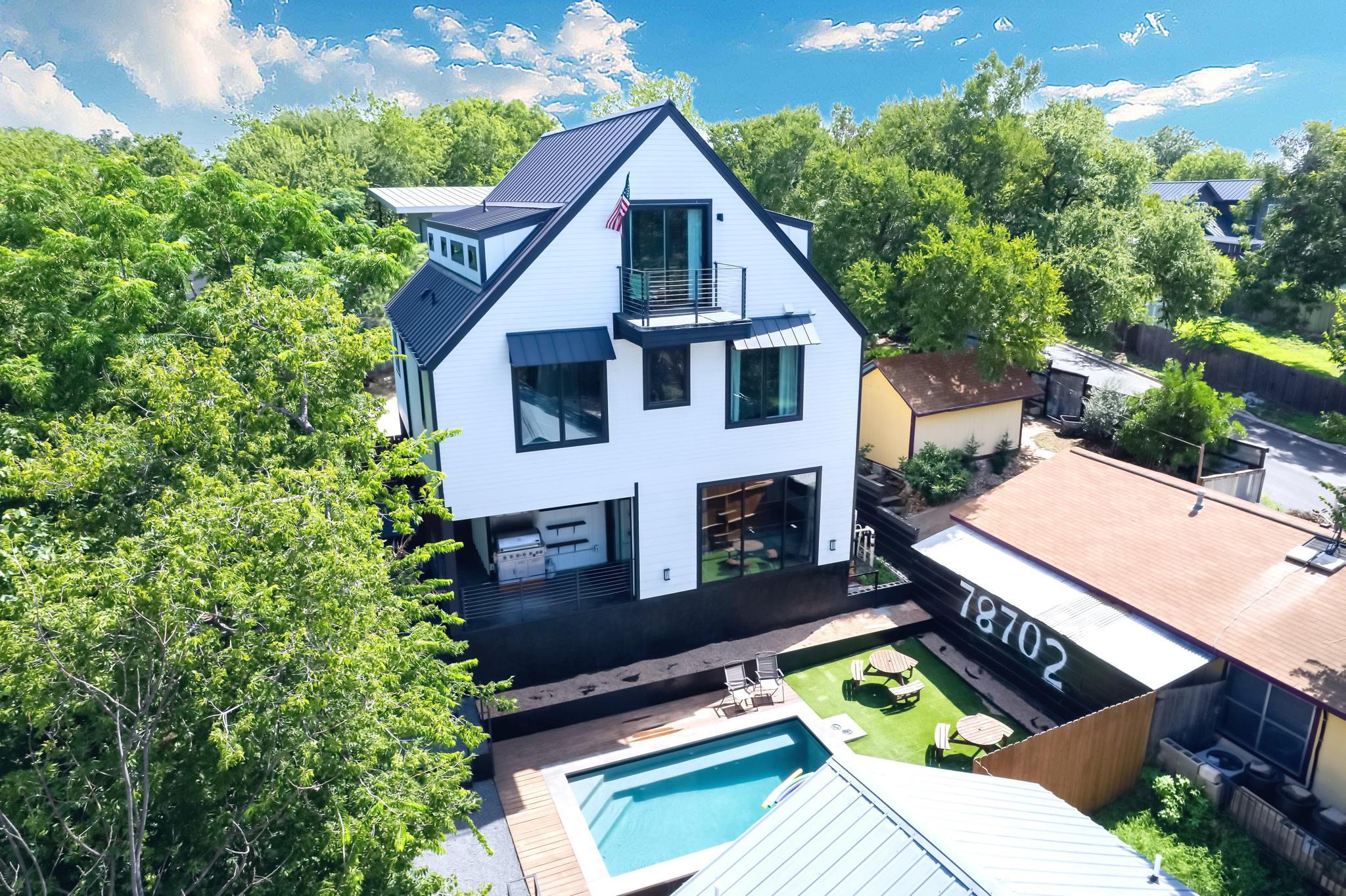 1914 E 8th St, Austin, TX 78702