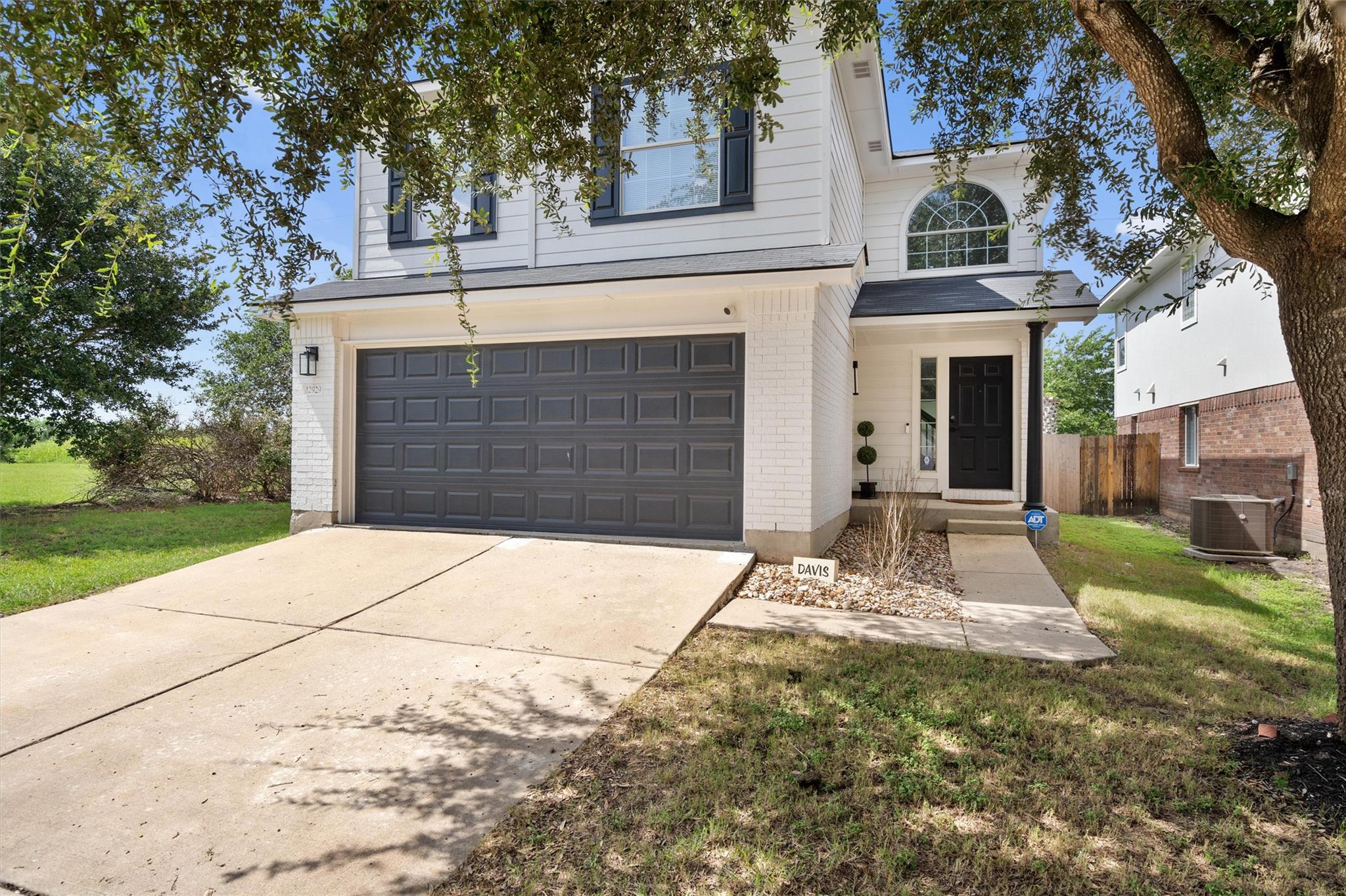 12929 James Madison St, Manor, TX 78653