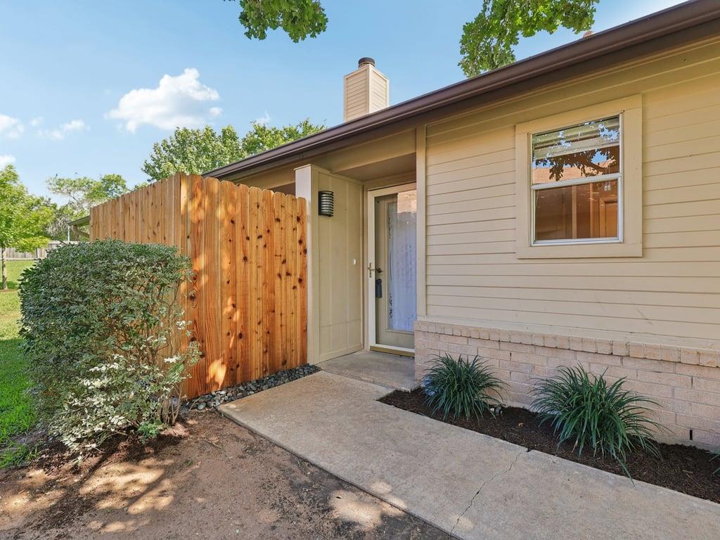 11608 Norwegian Wood Dr, Austin, TX 78758