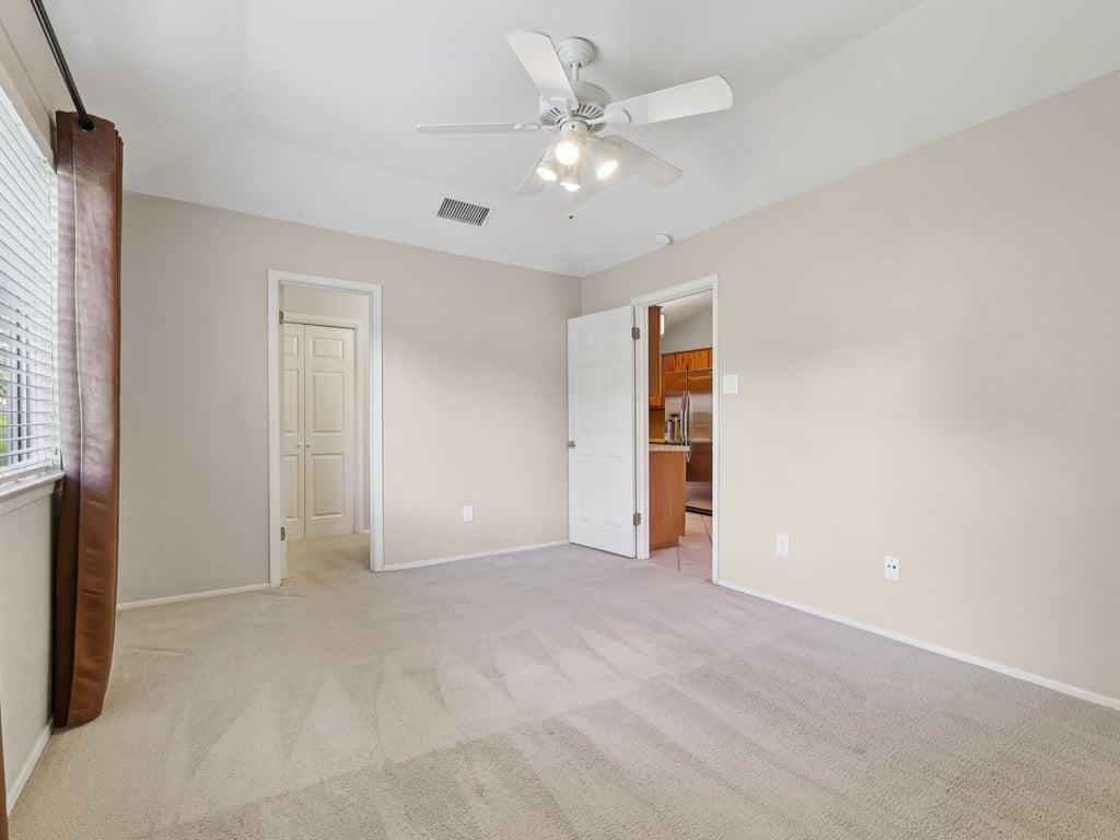 11608 Norwegian Wood Dr, Austin, TX 78758