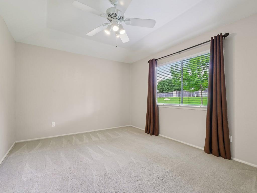 11608 Norwegian Wood Dr, Austin, TX 78758