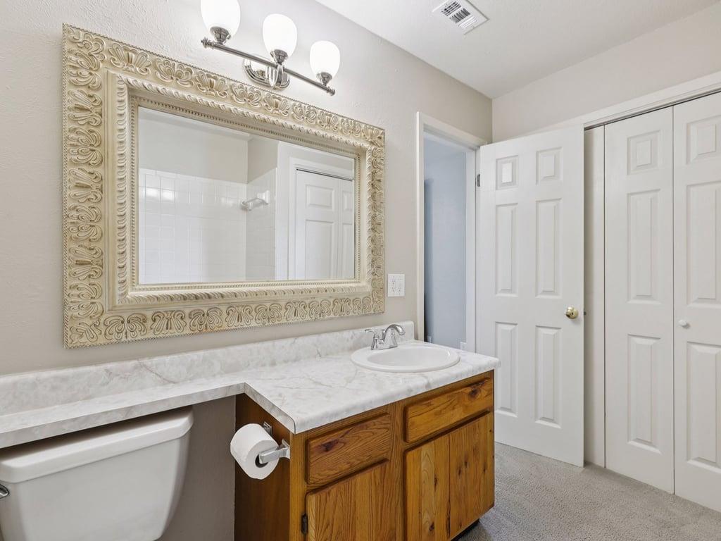 11608 Norwegian Wood Dr, Austin, TX 78758