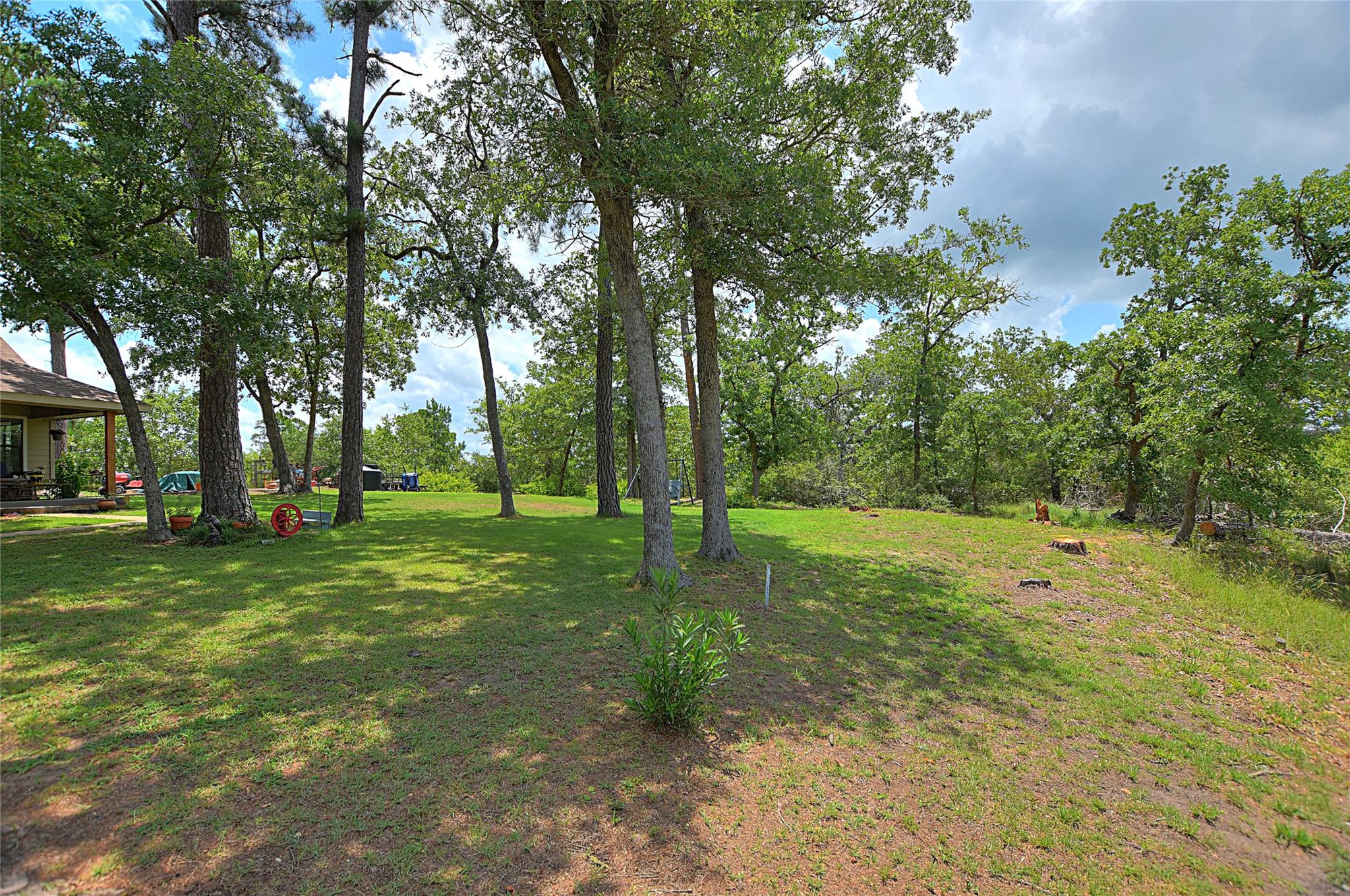 155 Pahalawe Ln, Bastrop, TX 78602
