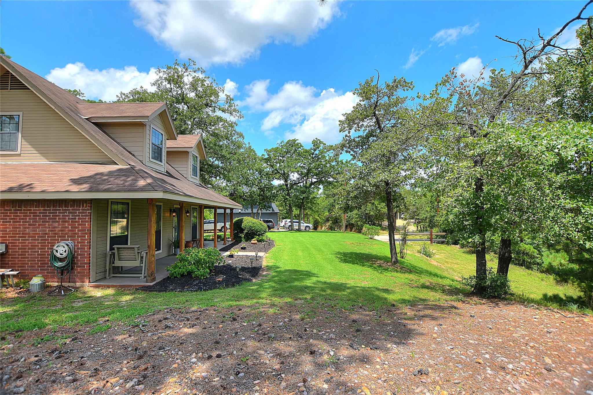 155 Pahalawe Ln, Bastrop, TX 78602