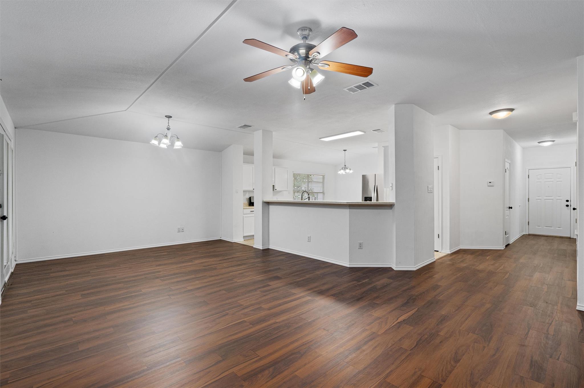 2012 Charlotte Way, Round Rock, TX 78664