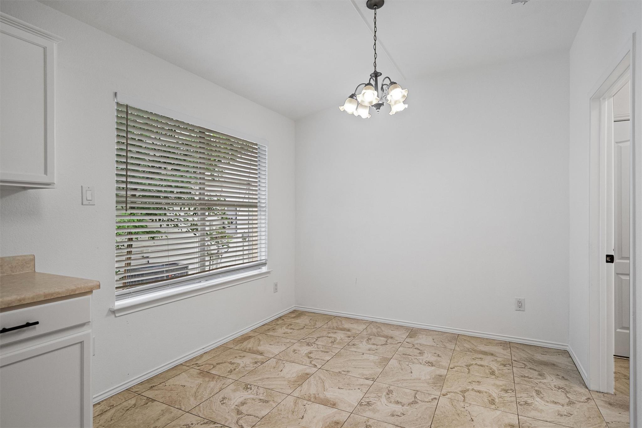 2012 Charlotte Way, Round Rock, TX 78664