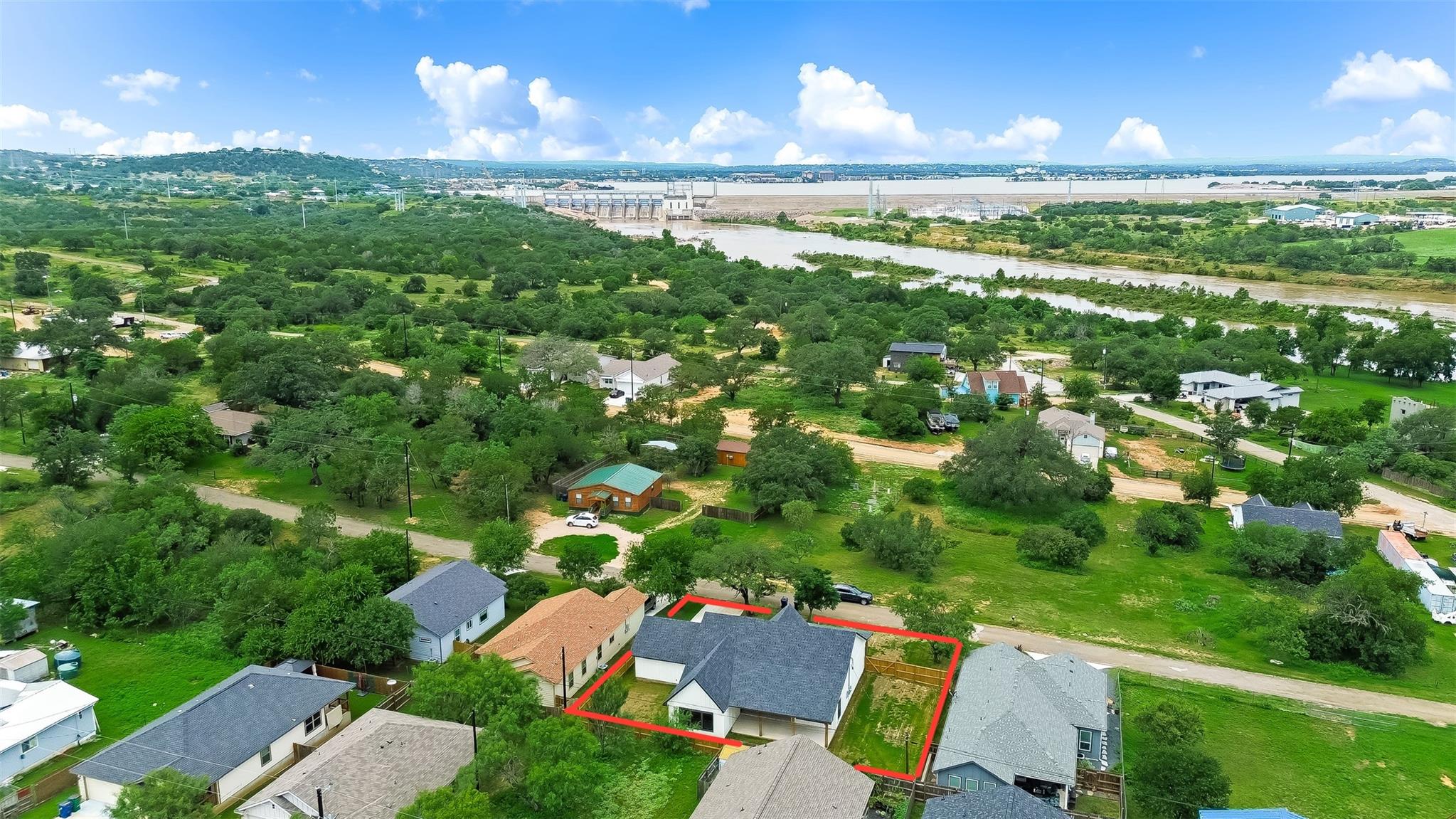 837 Birch Ln, Cottonwood Shores, TX 78657