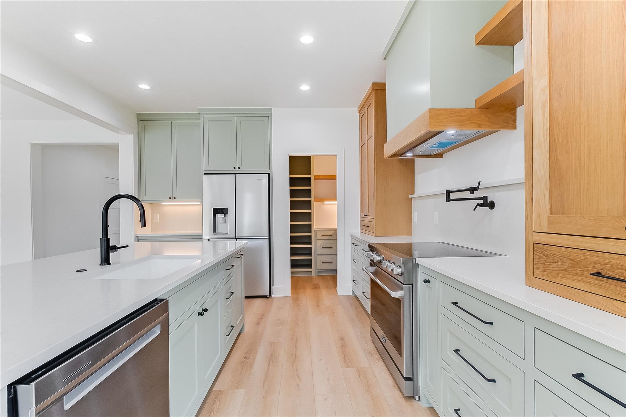 837 Birch Ln, Cottonwood Shores, TX 78657