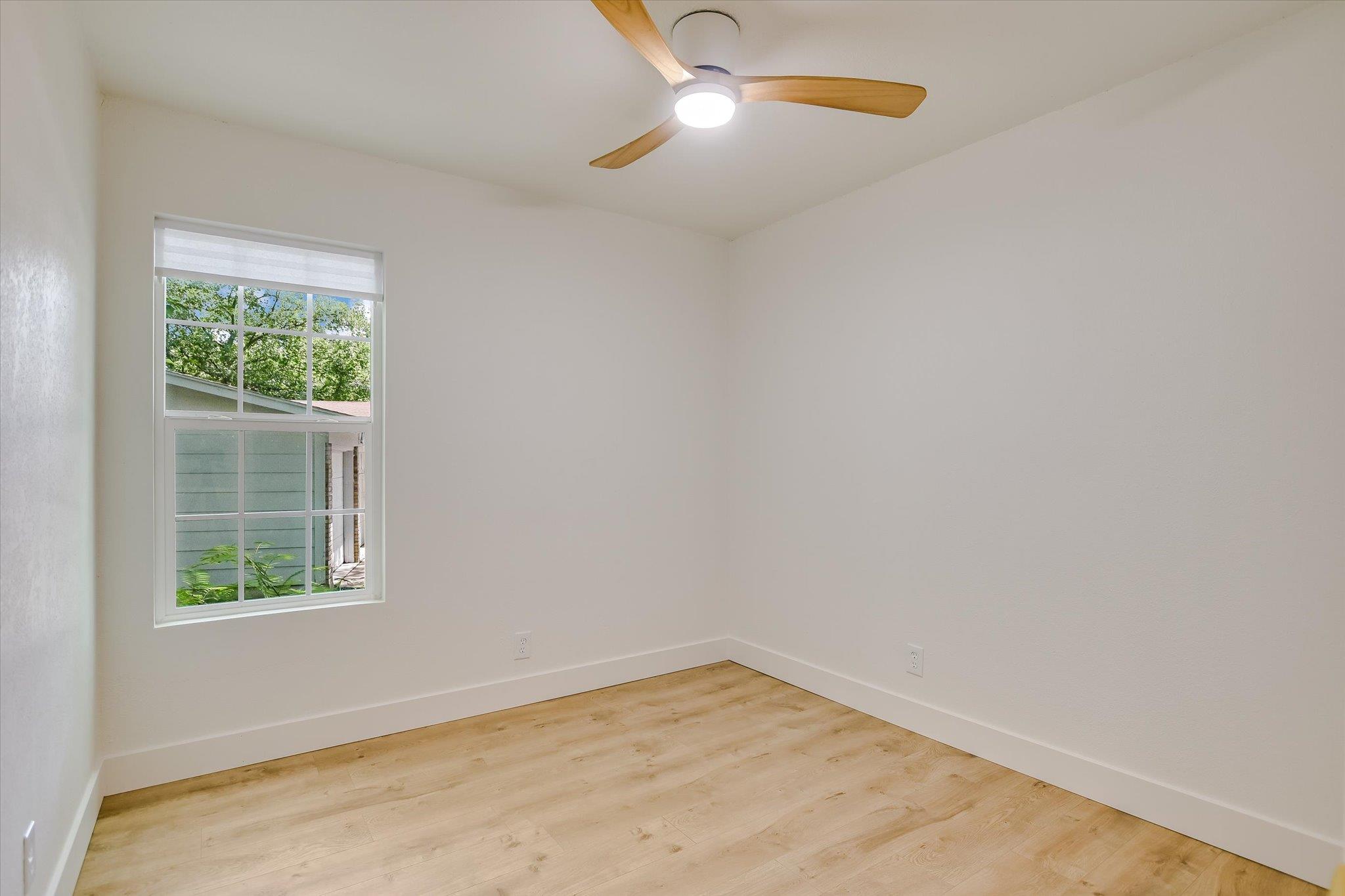 9809 Dallum Dr, Austin, TX 78753