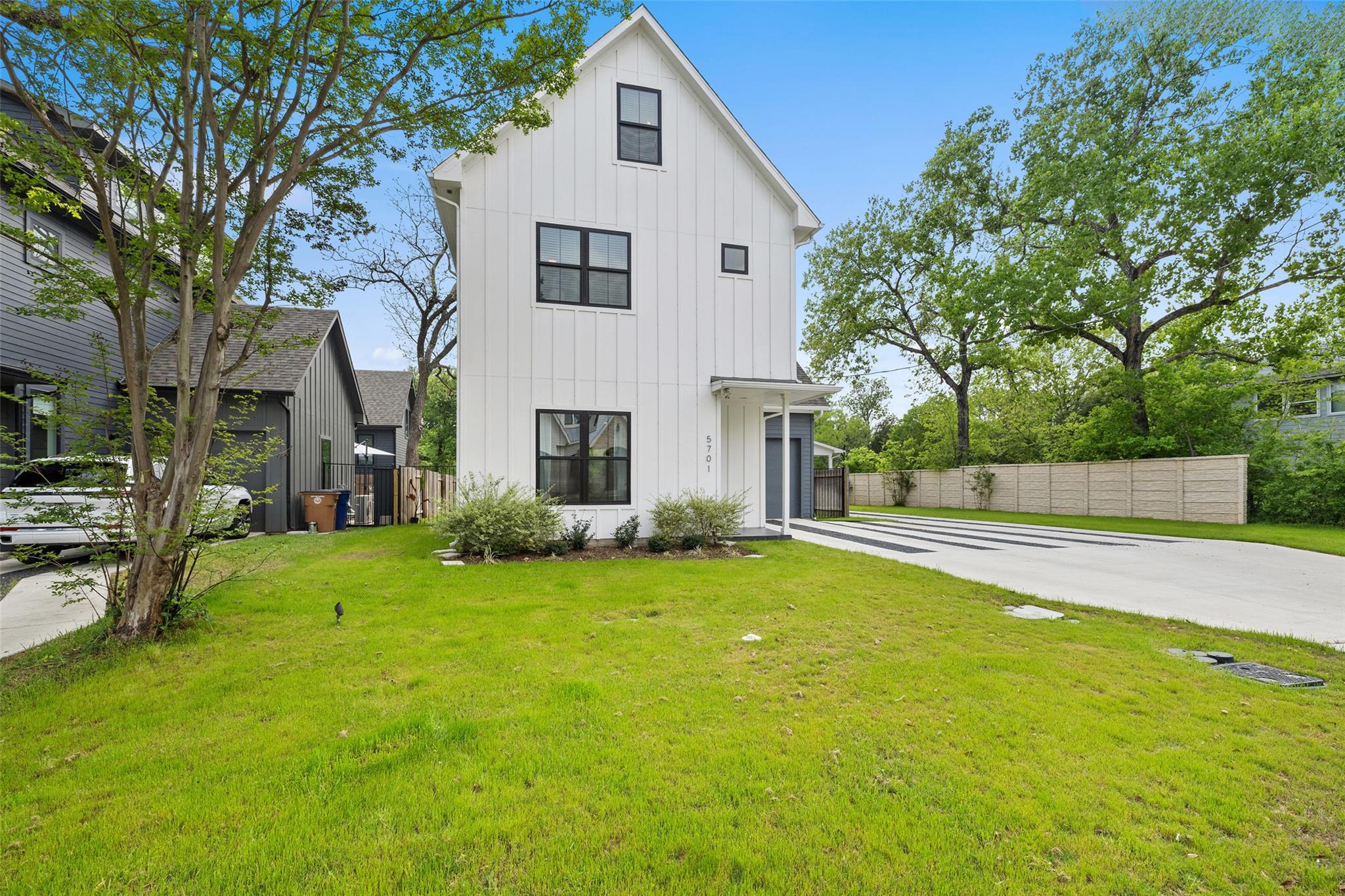 5701 Tura Ln # 1, Austin, TX 78721